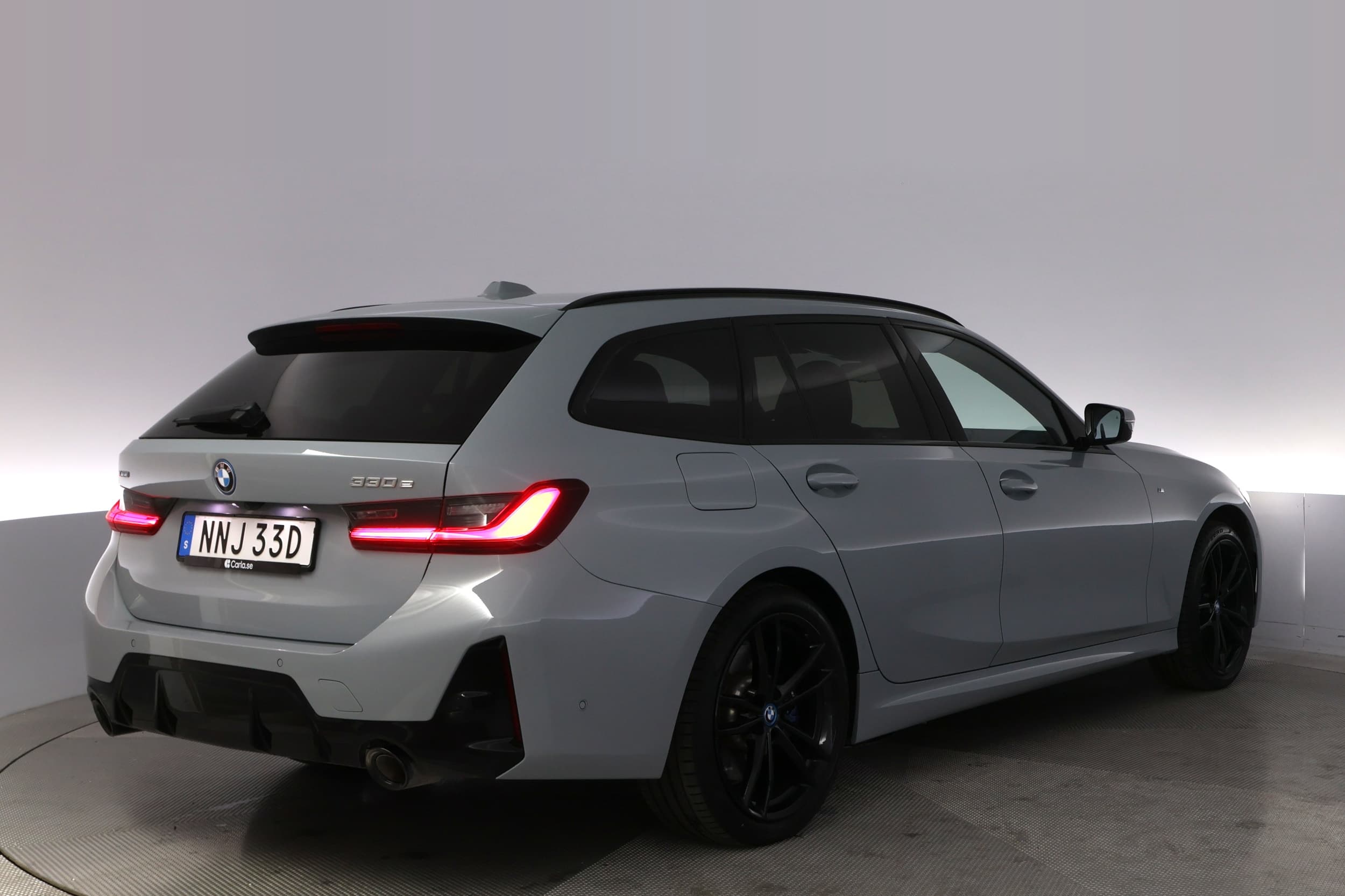 BMW 330e