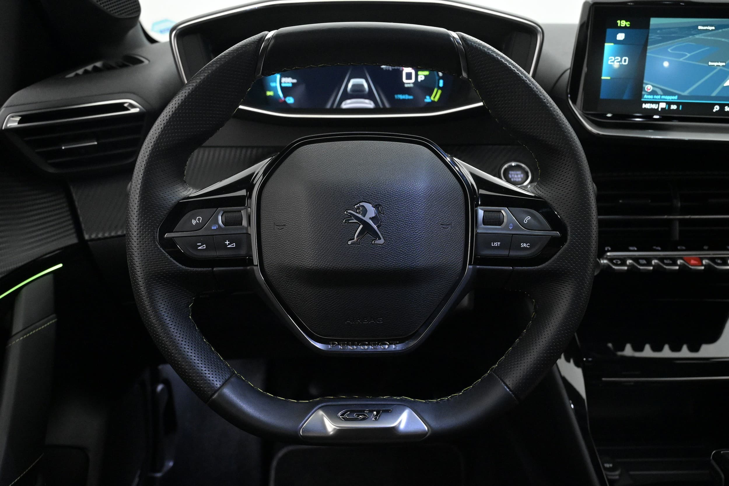 Peugeot e-208