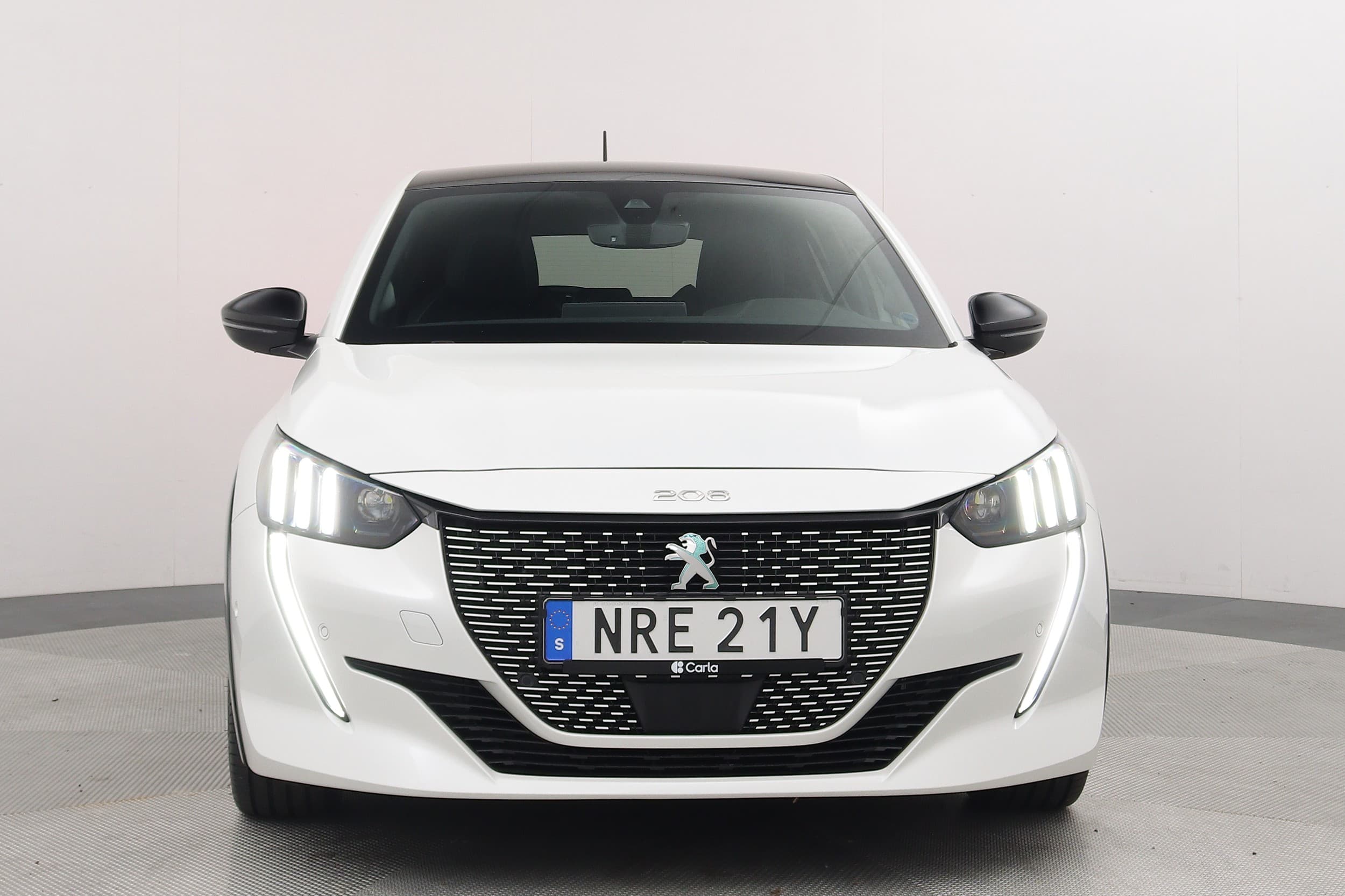 Peugeot e-208
