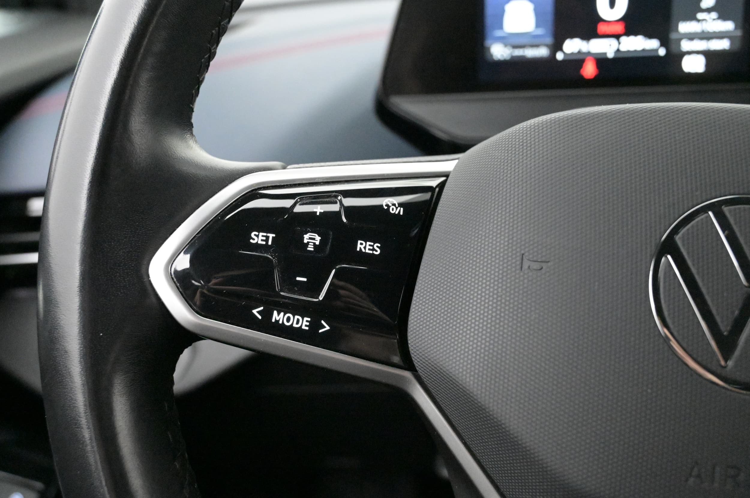 Adaptiv farthållare follow-to-stop