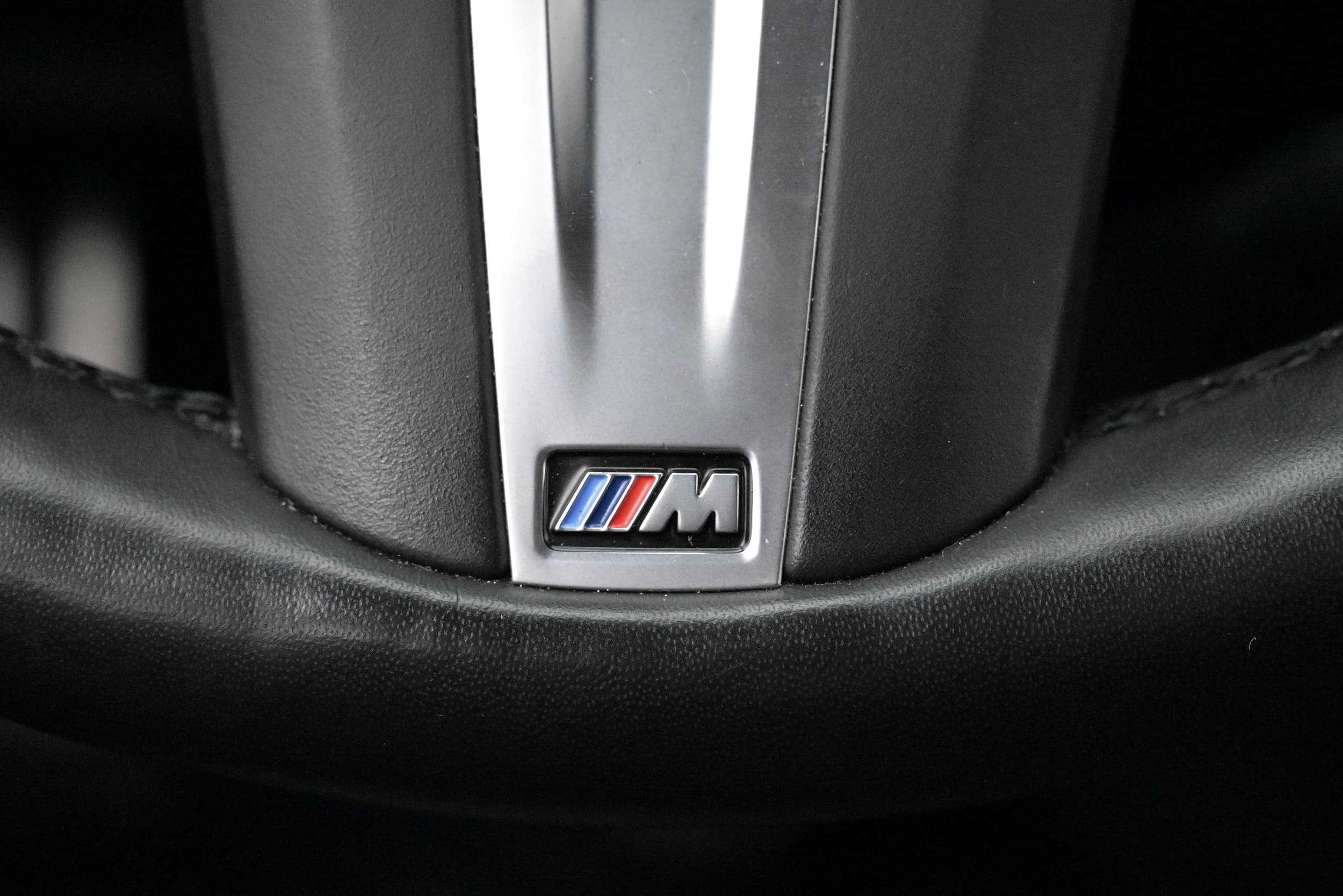 BMW 330e