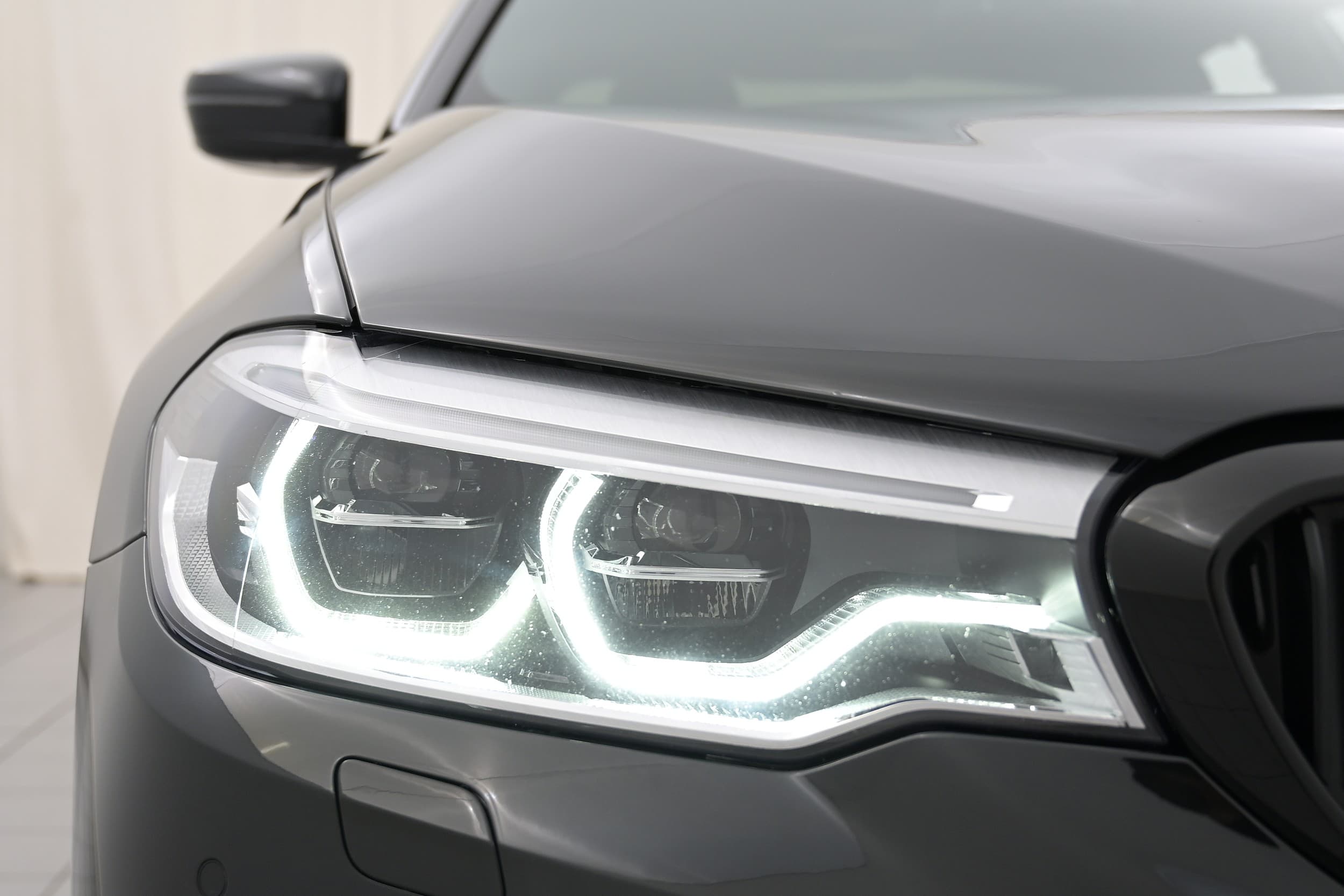 BMW 530e
