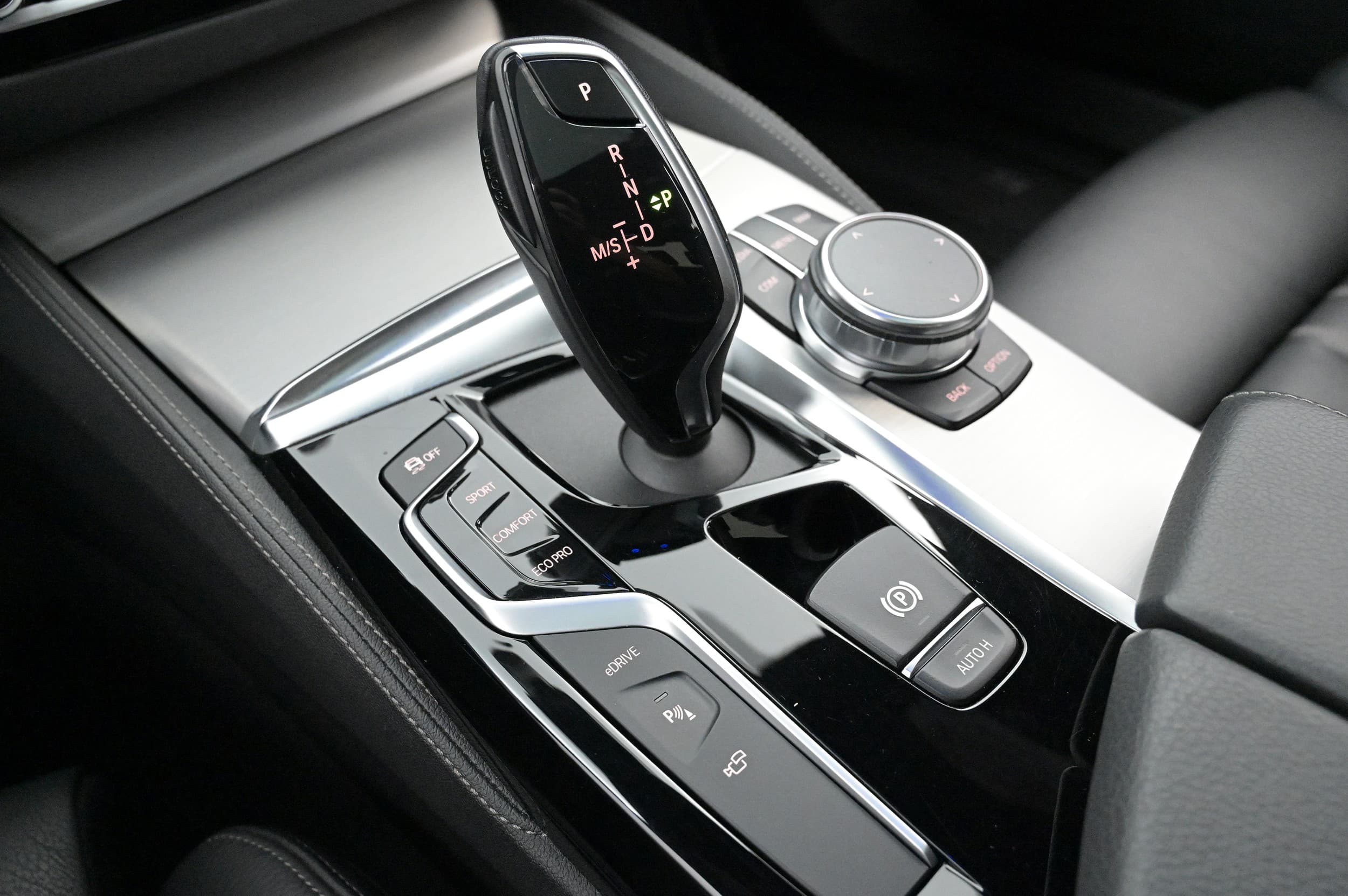 BMW 530e