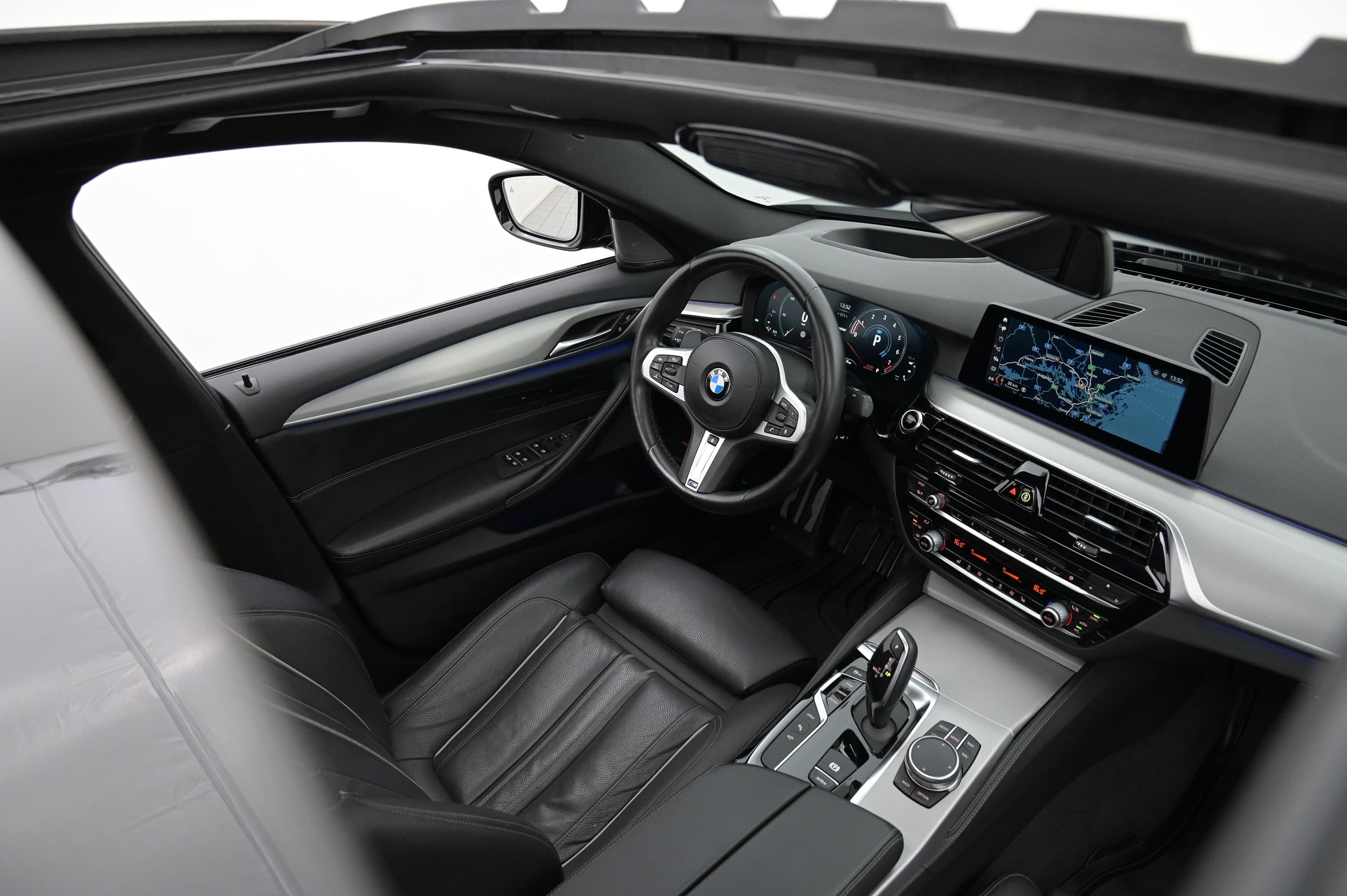 BMW 530e