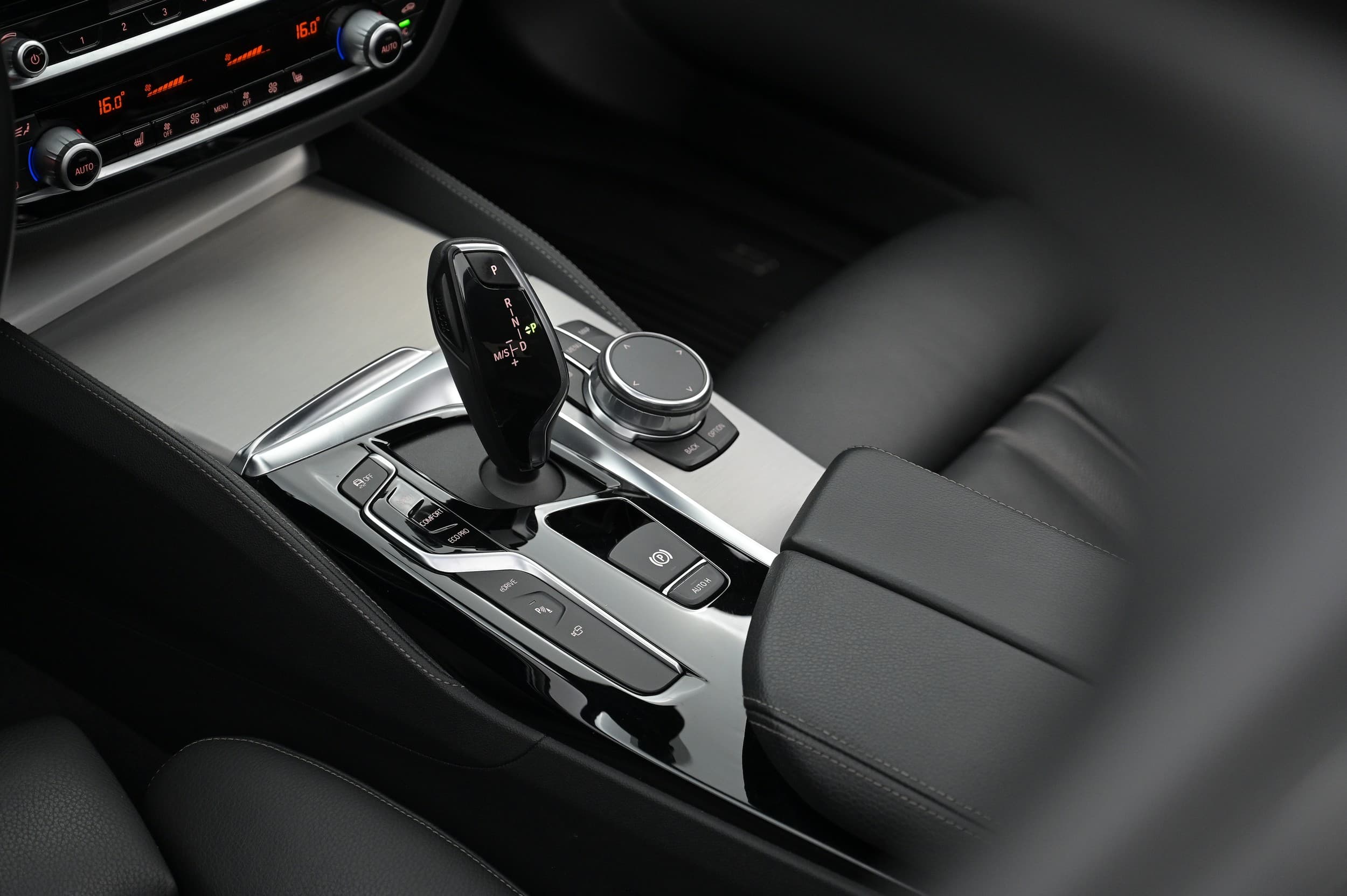 BMW 530e