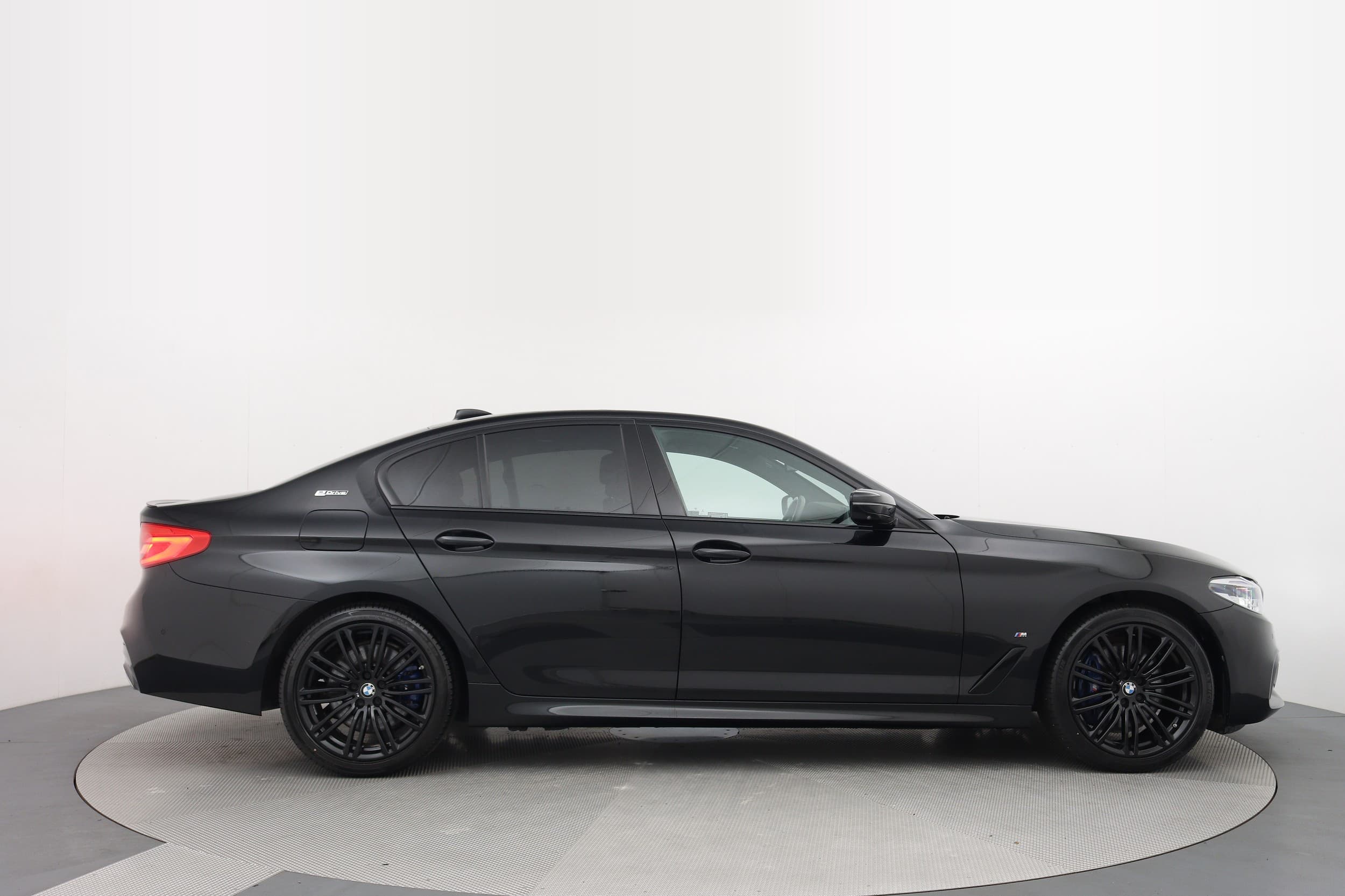 BMW 530e