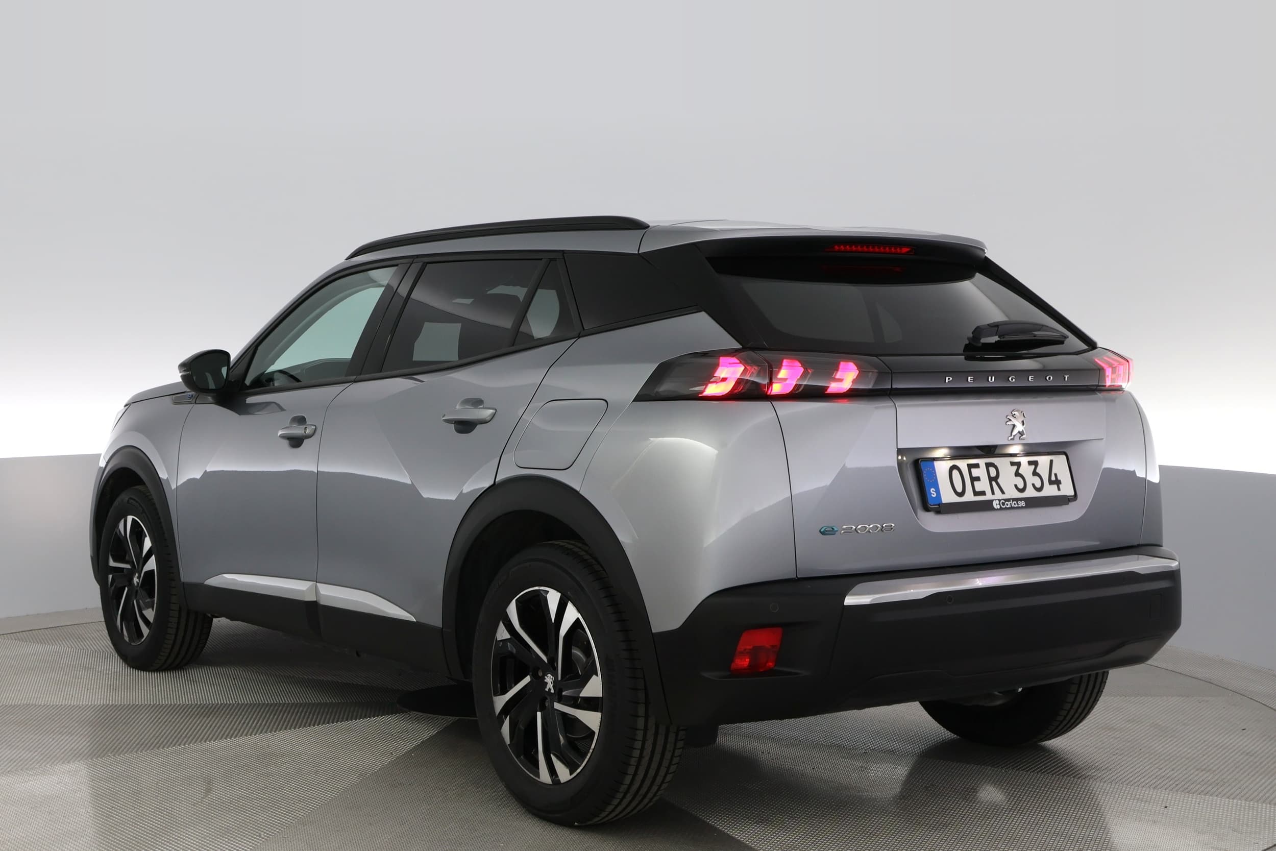 Peugeot e-2008