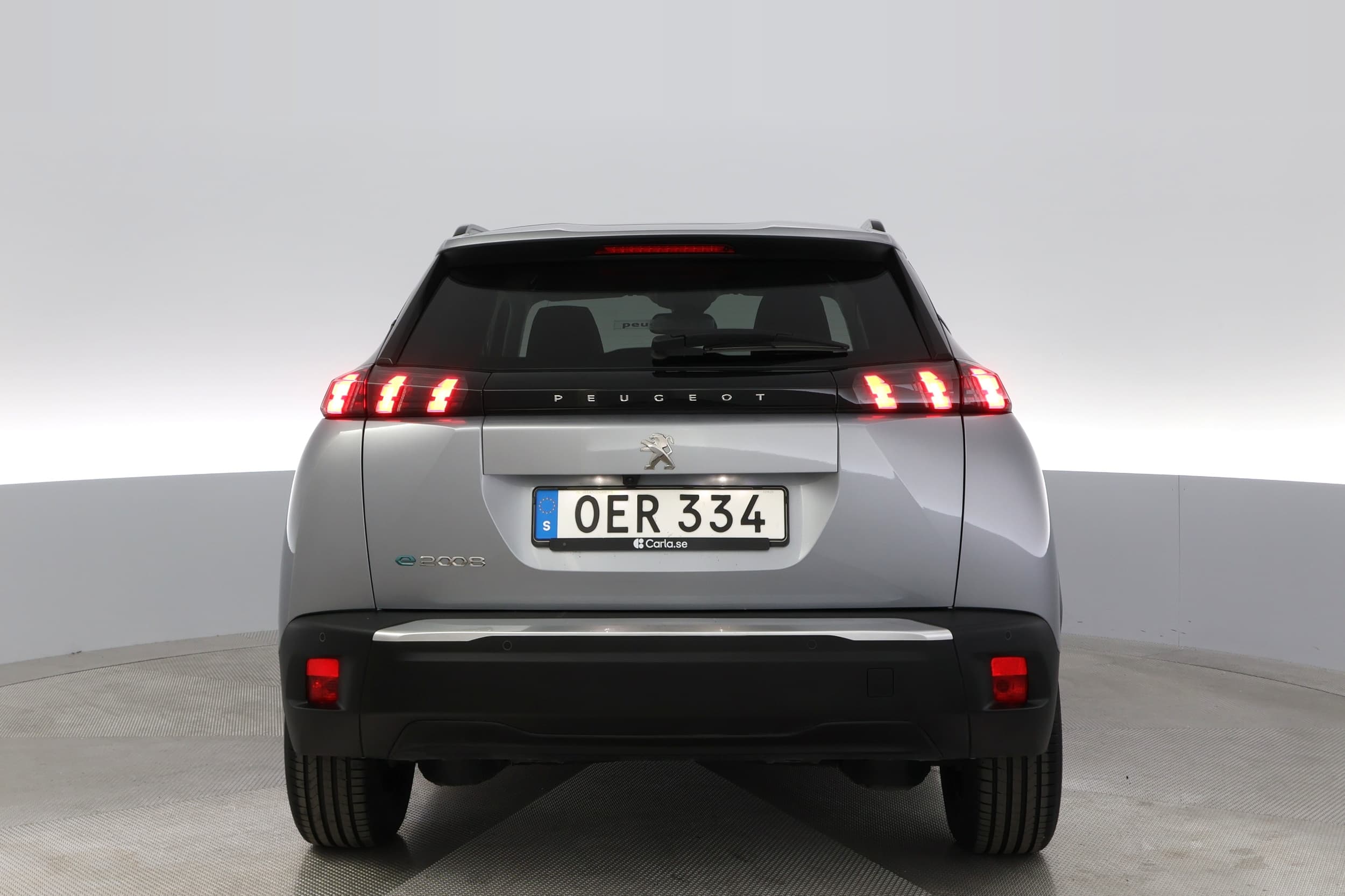 Peugeot e-2008