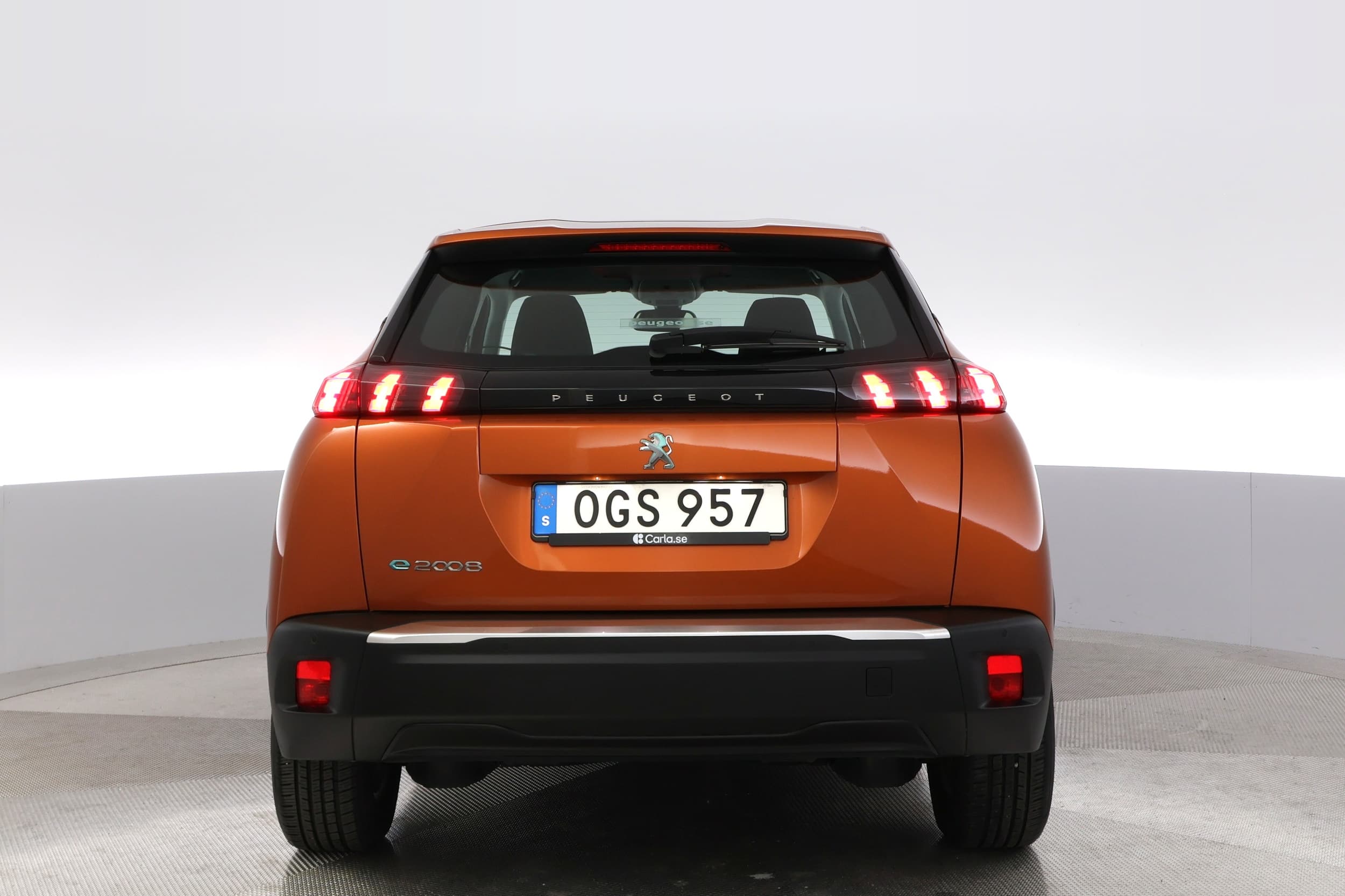 Peugeot e-2008