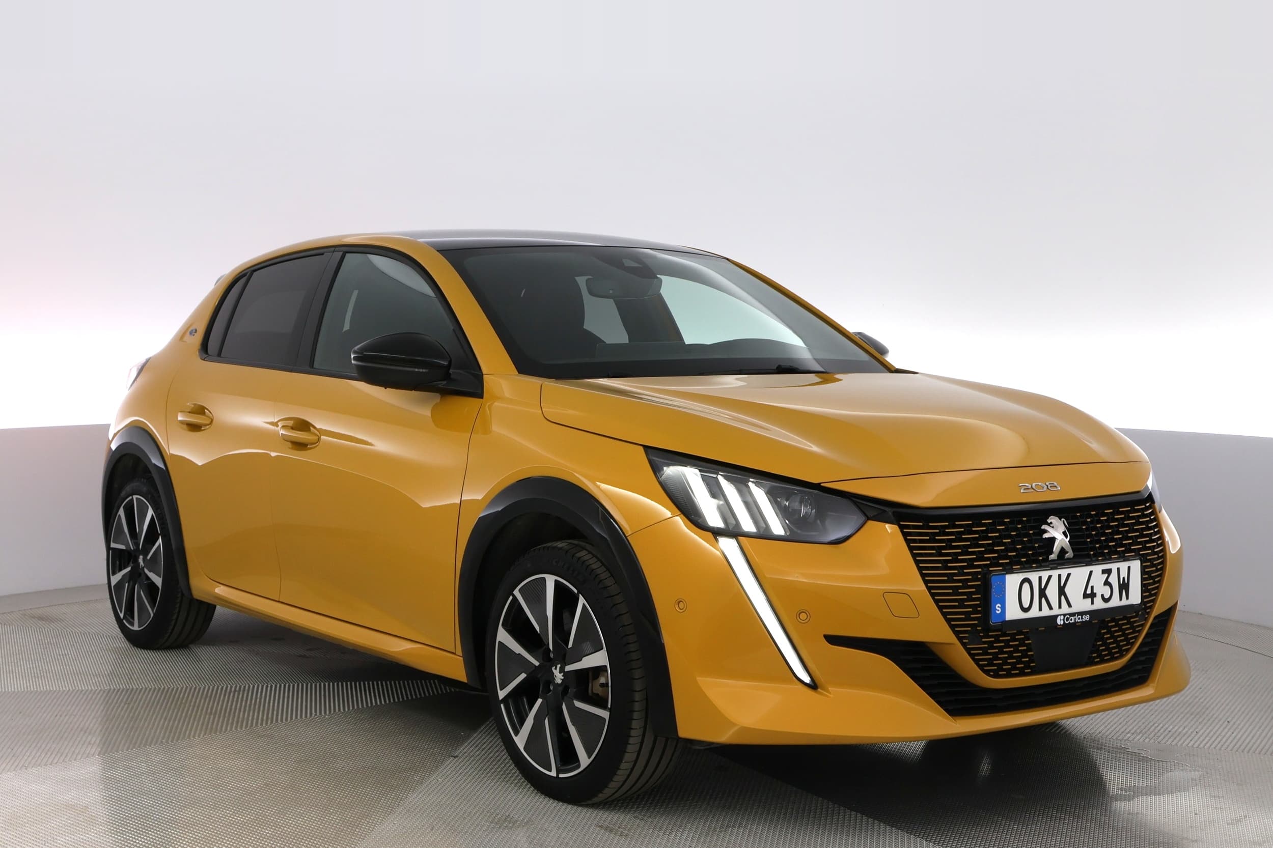 Peugeot e-208