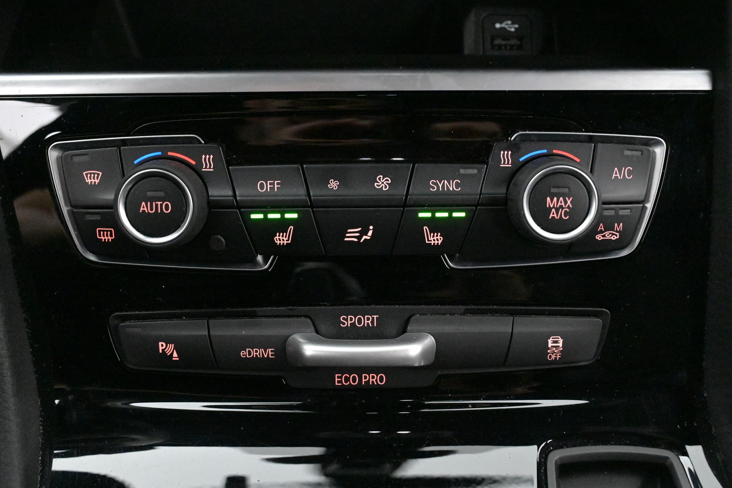 BMW 225xe