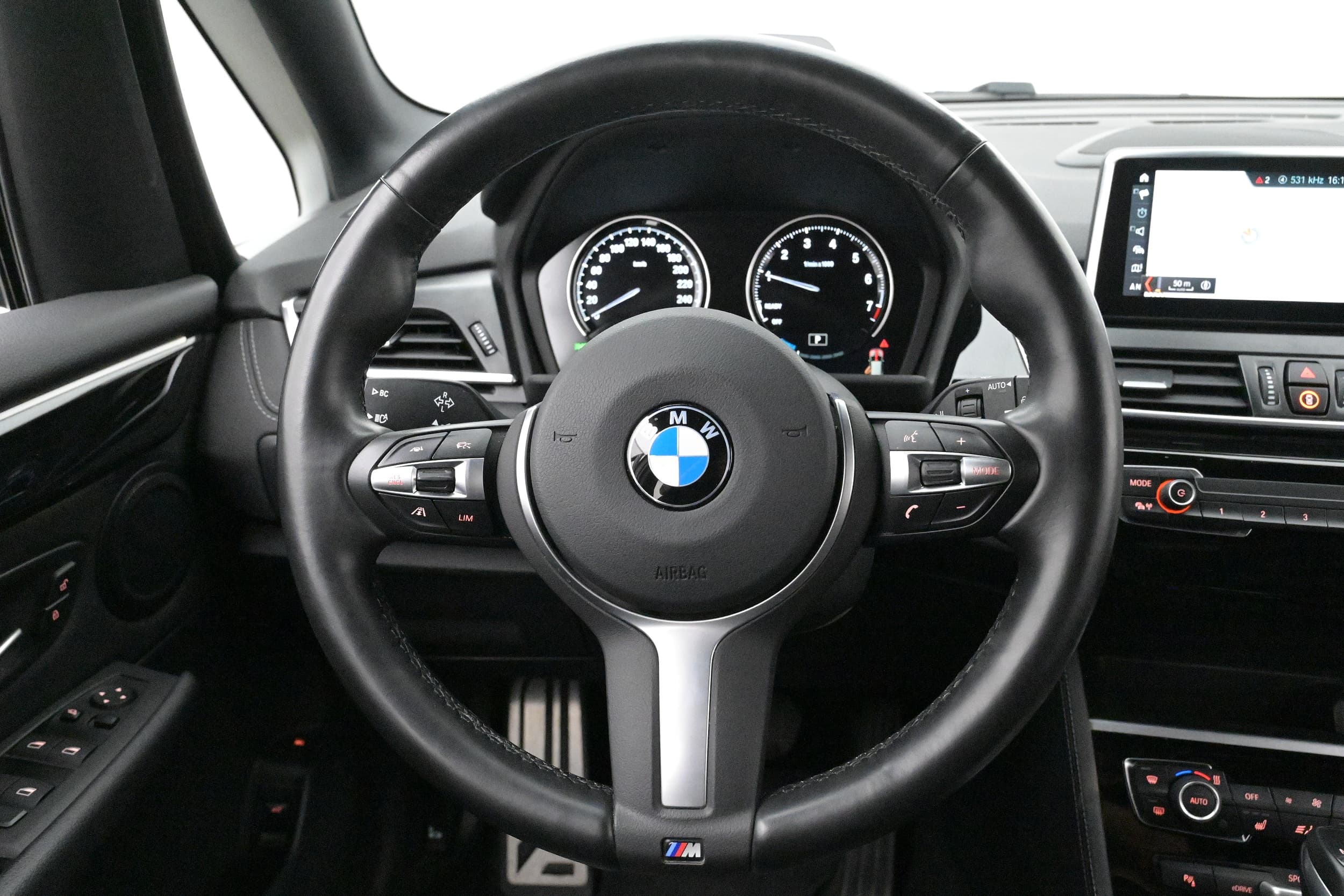 BMW 225xe