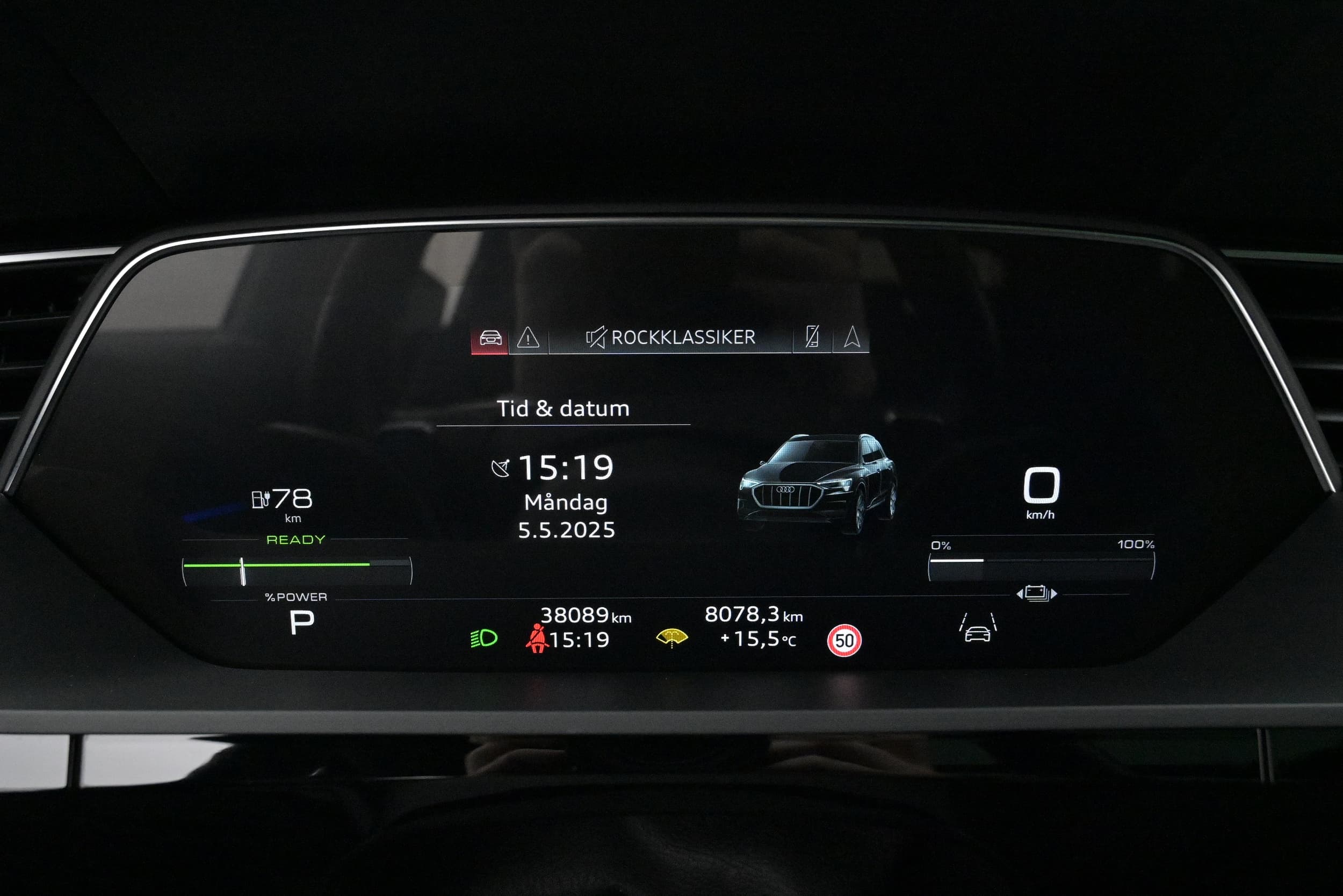 Audi e-tron