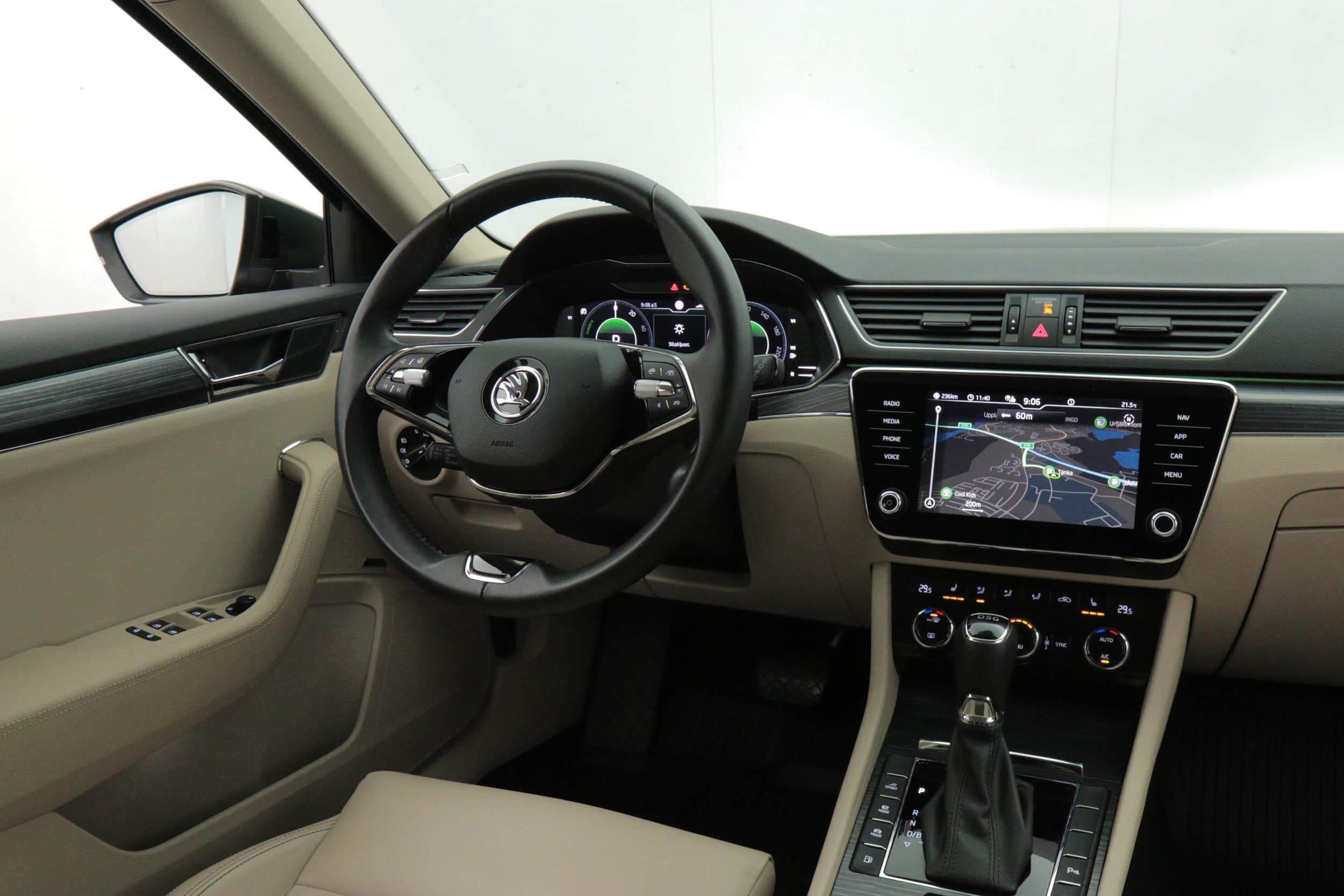 Skoda Superb