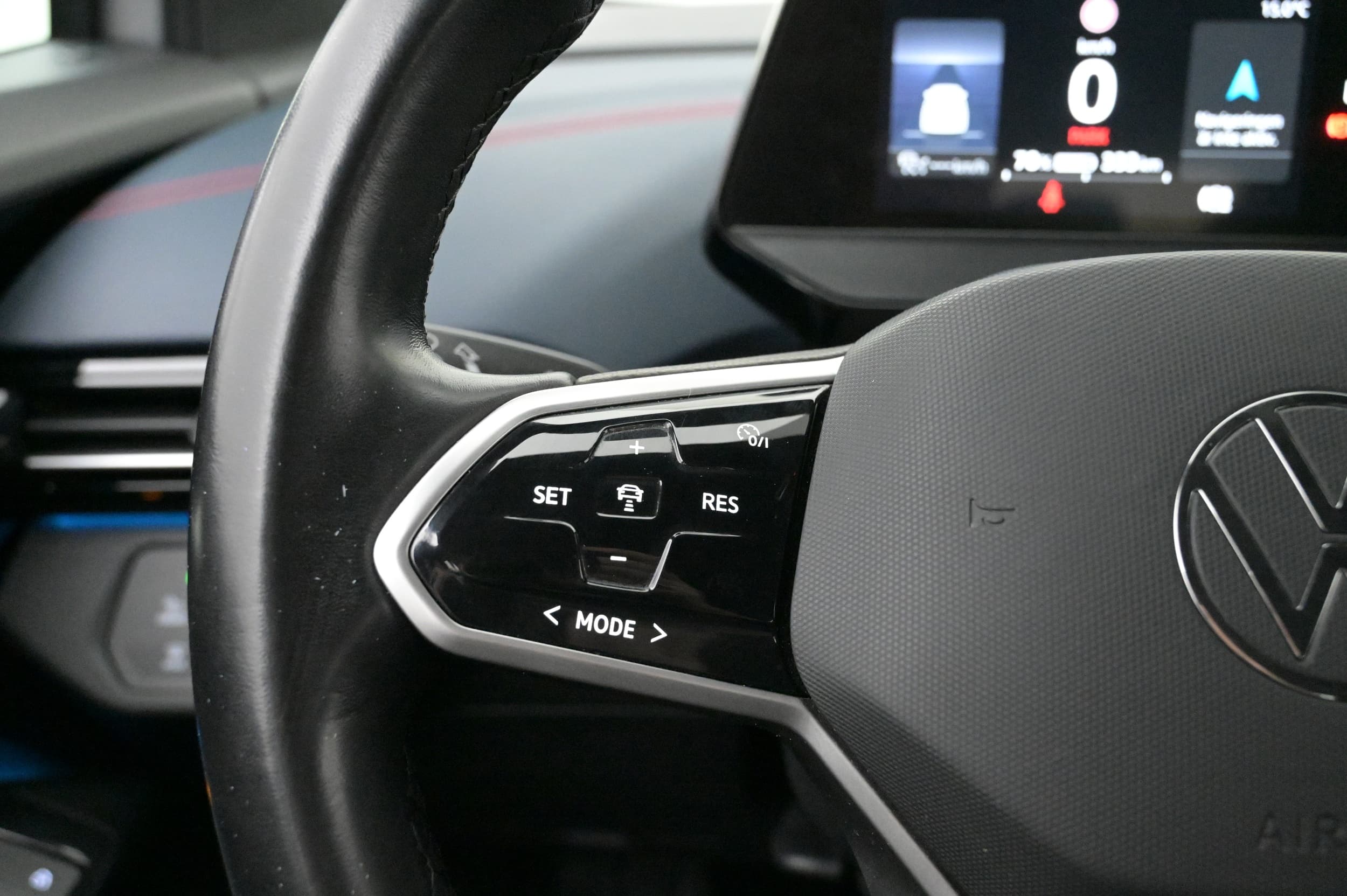 Adaptiv farthållare follow-to-stop