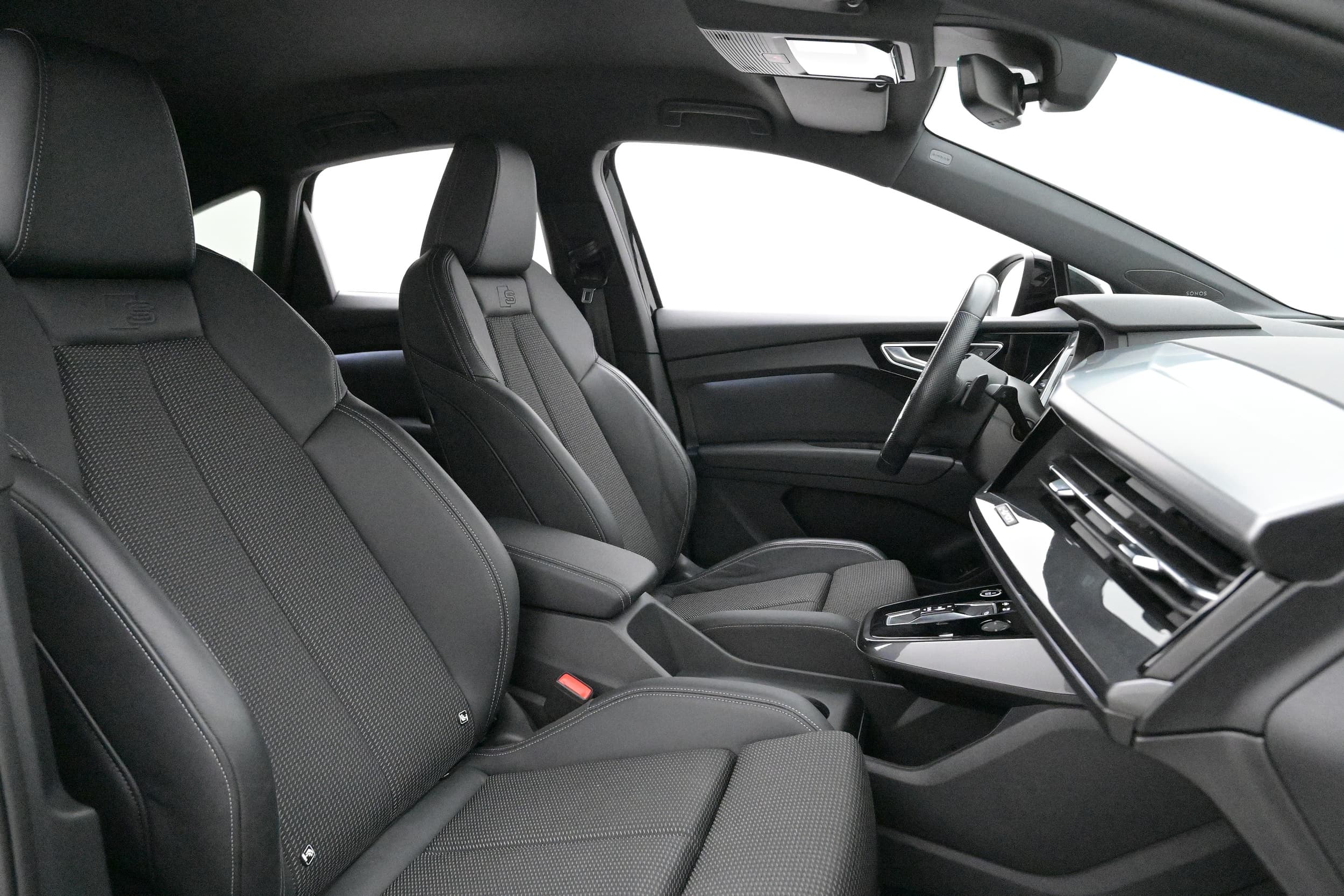 Audi Q4
