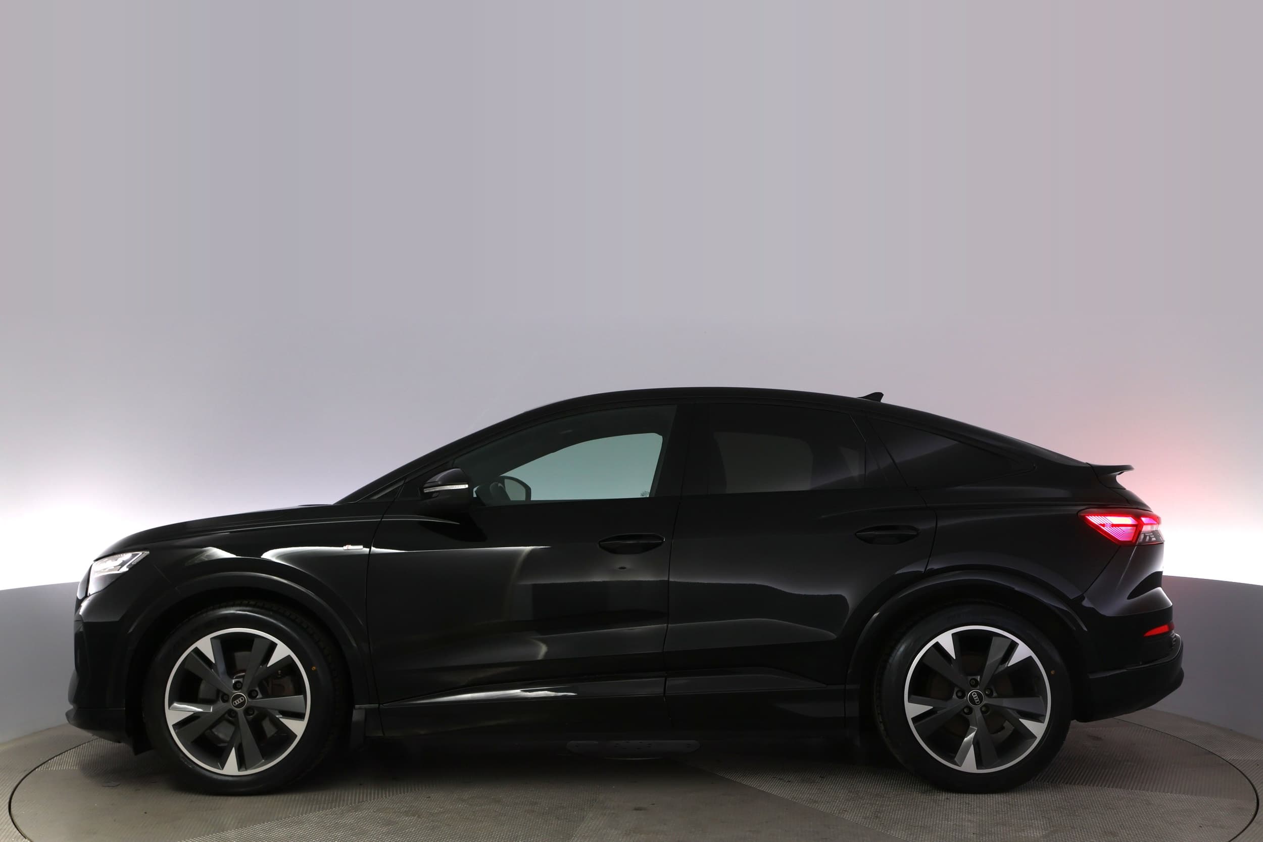 Audi Q4