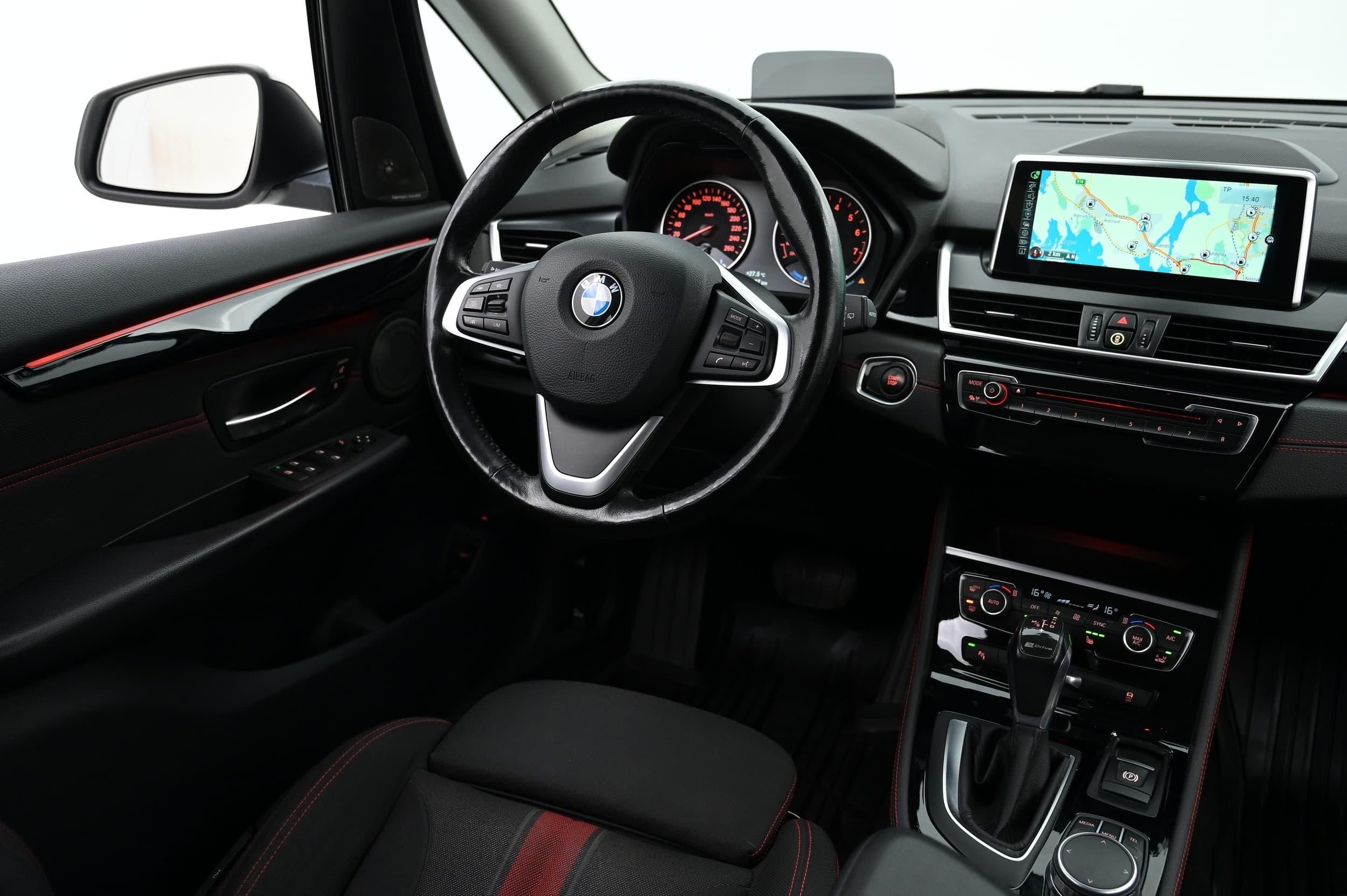 BMW 225xe