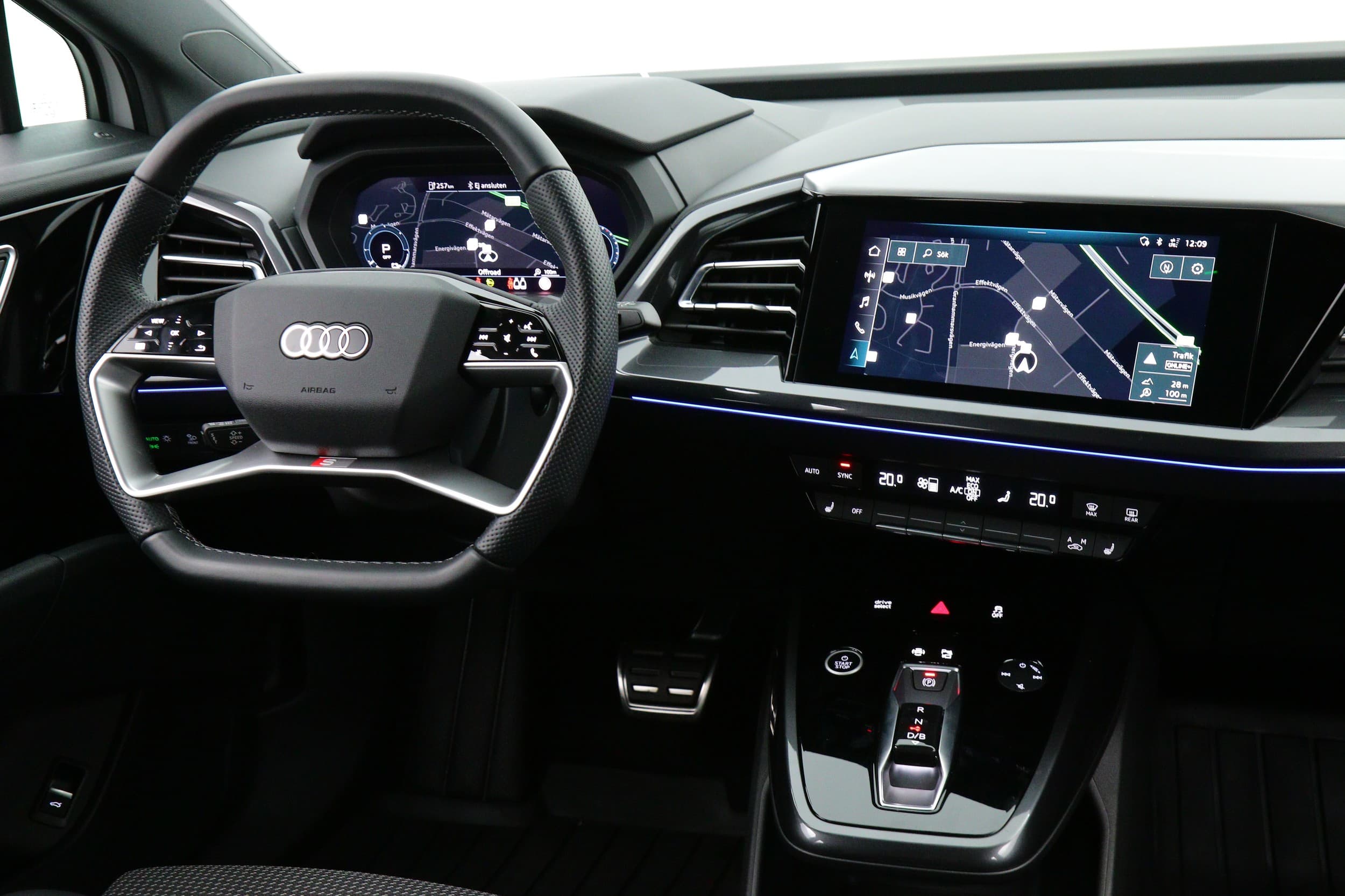 Audi Q4