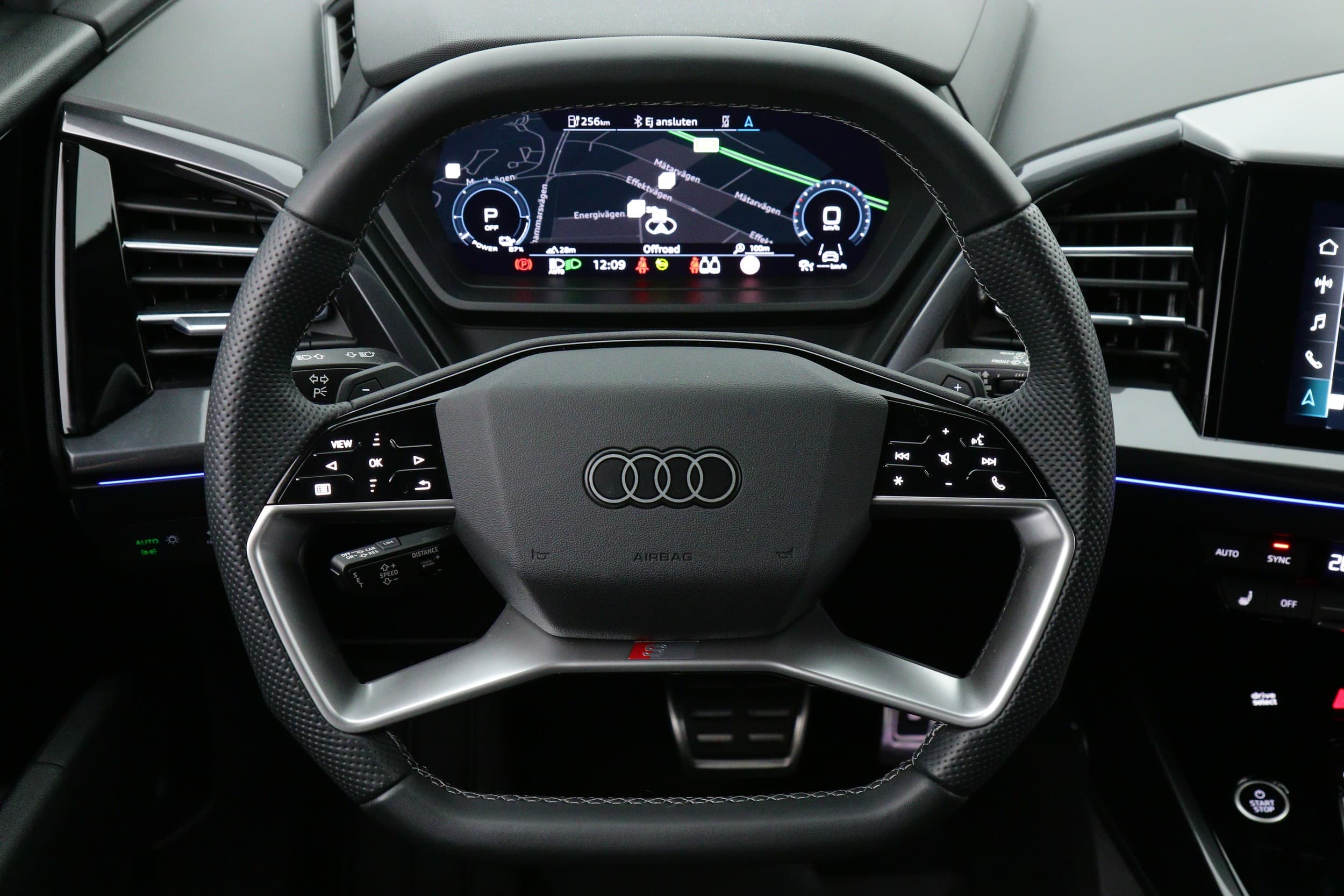 Audi Q4