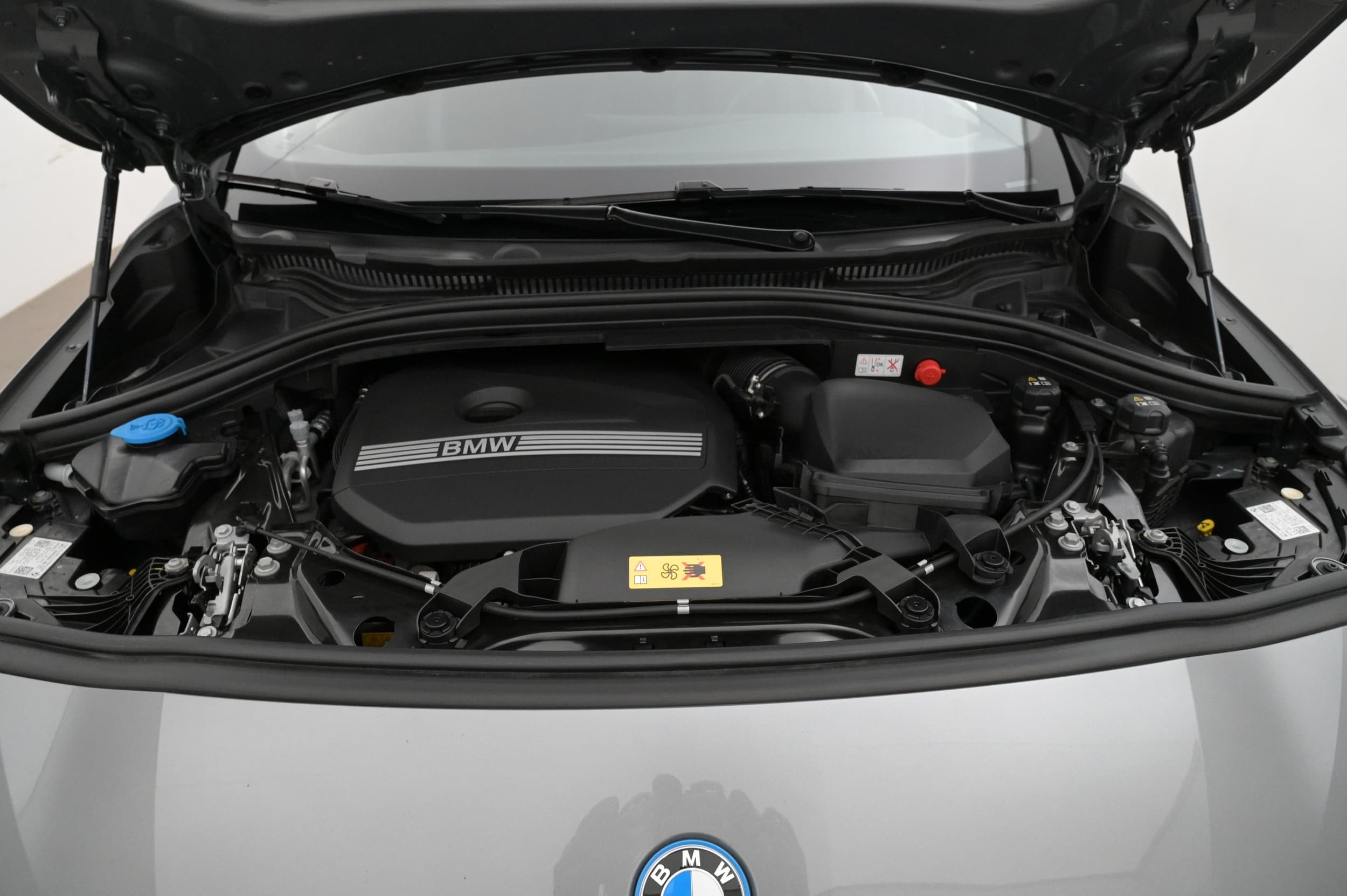 BMW 225e