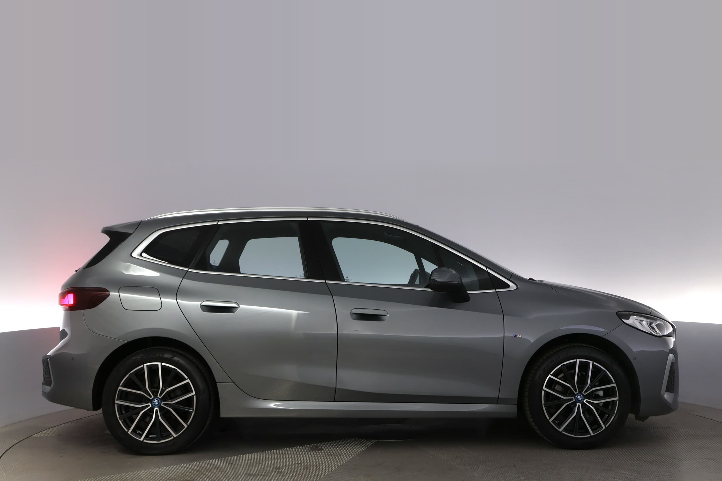 BMW 225e