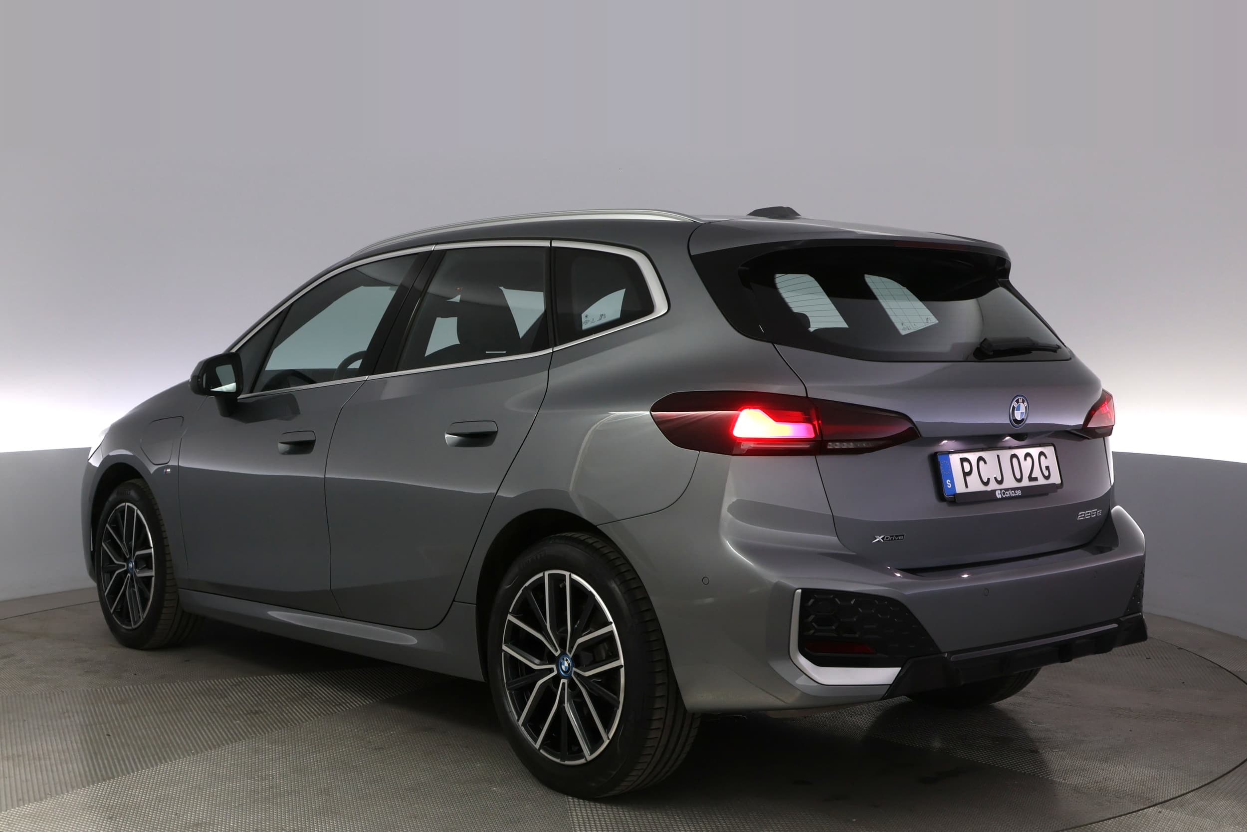 BMW 225e