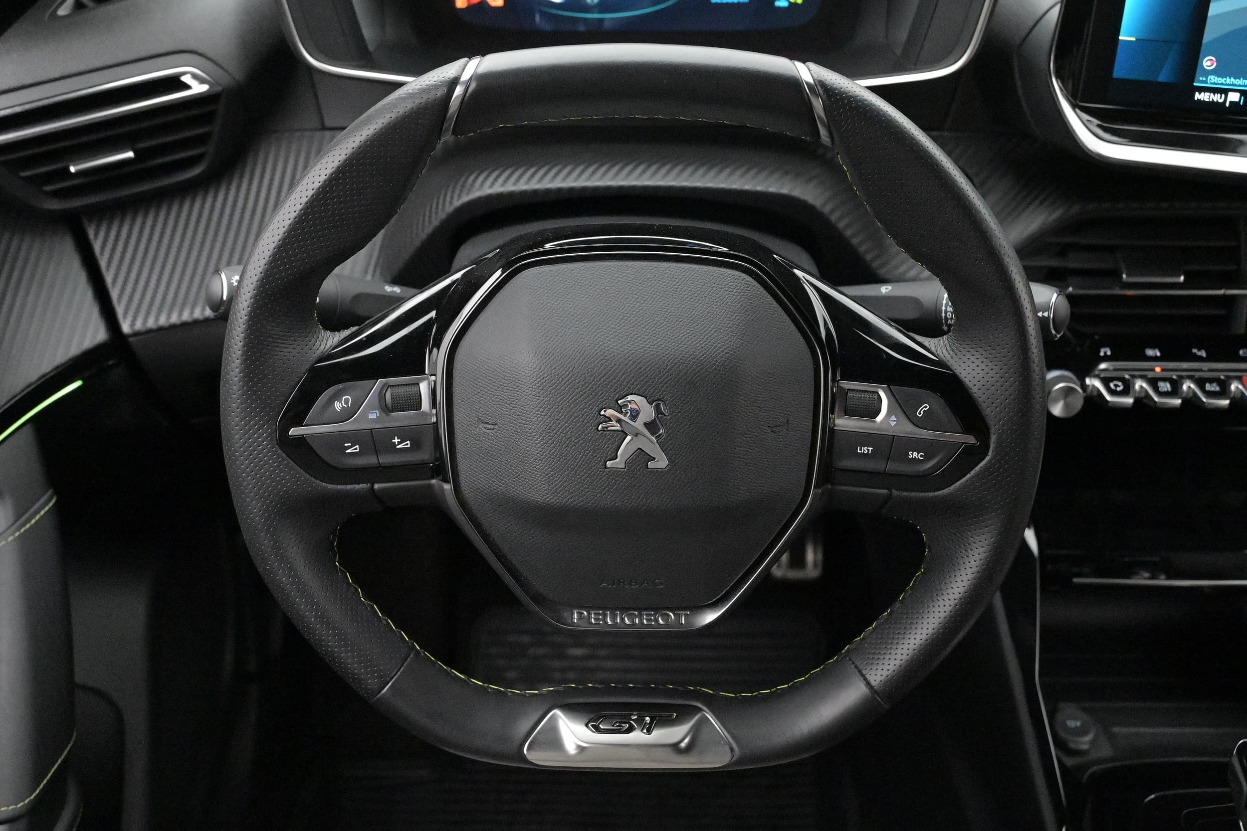 Peugeot e-2008