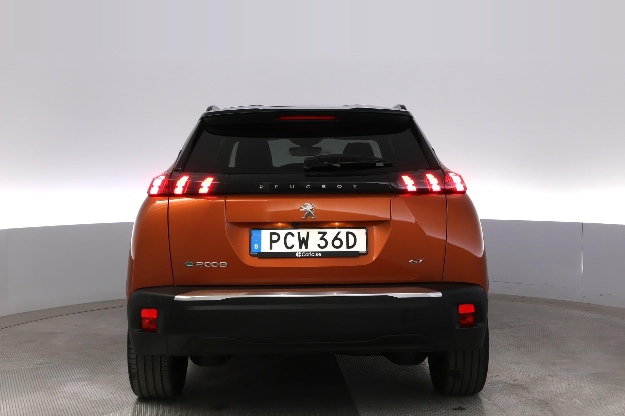 Peugeot e-2008