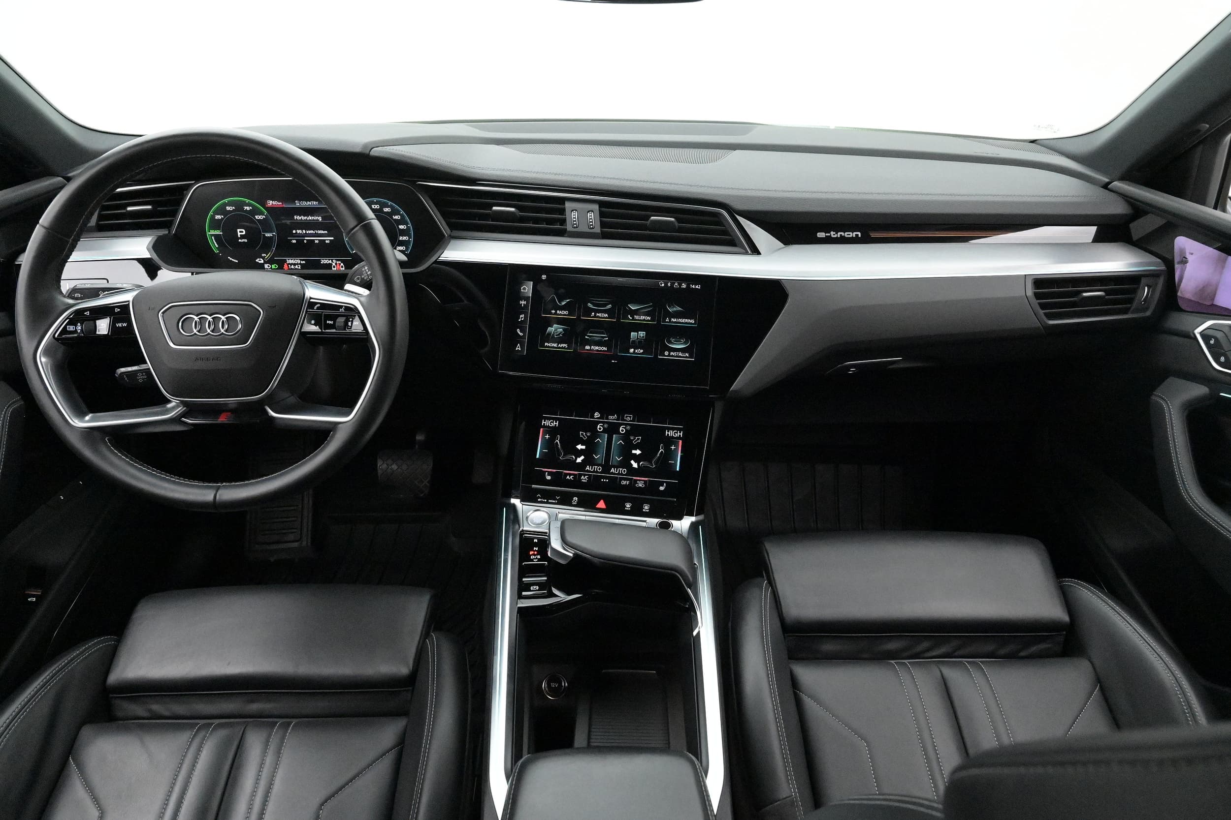 Audi e-tron