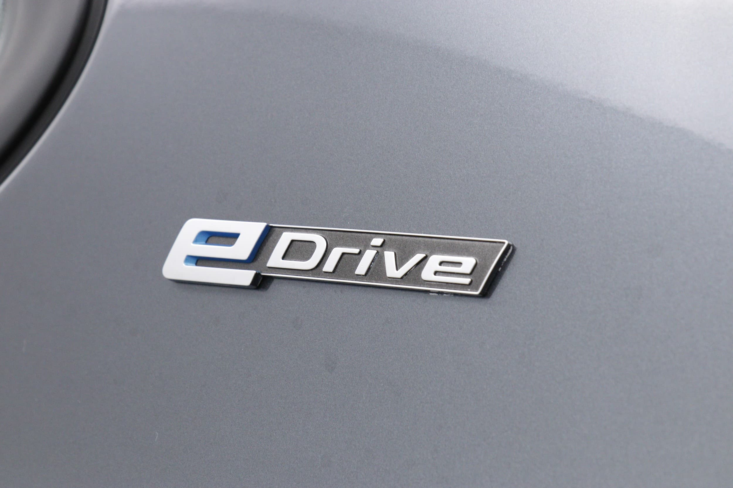 BMW 225xe