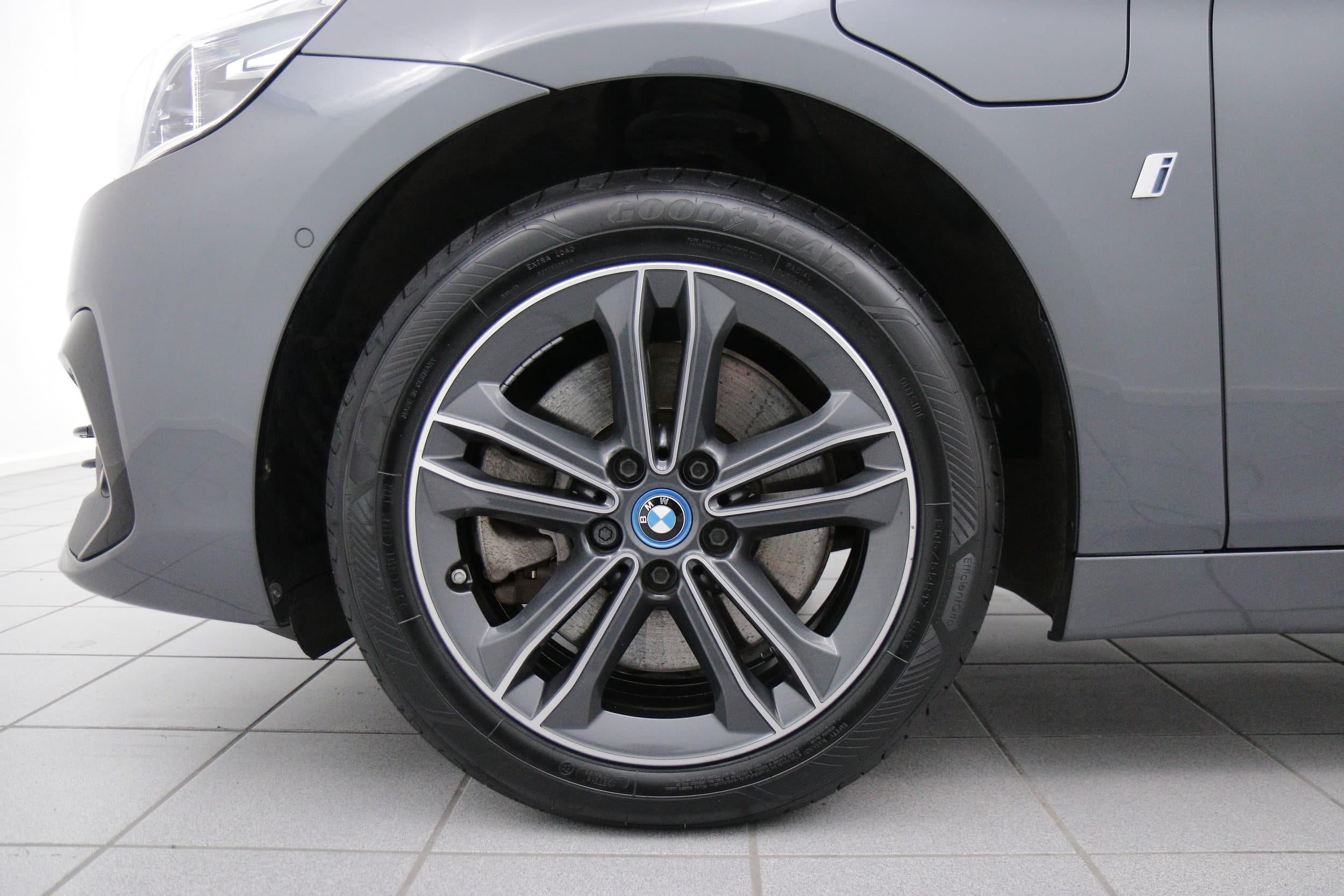 BMW 225xe