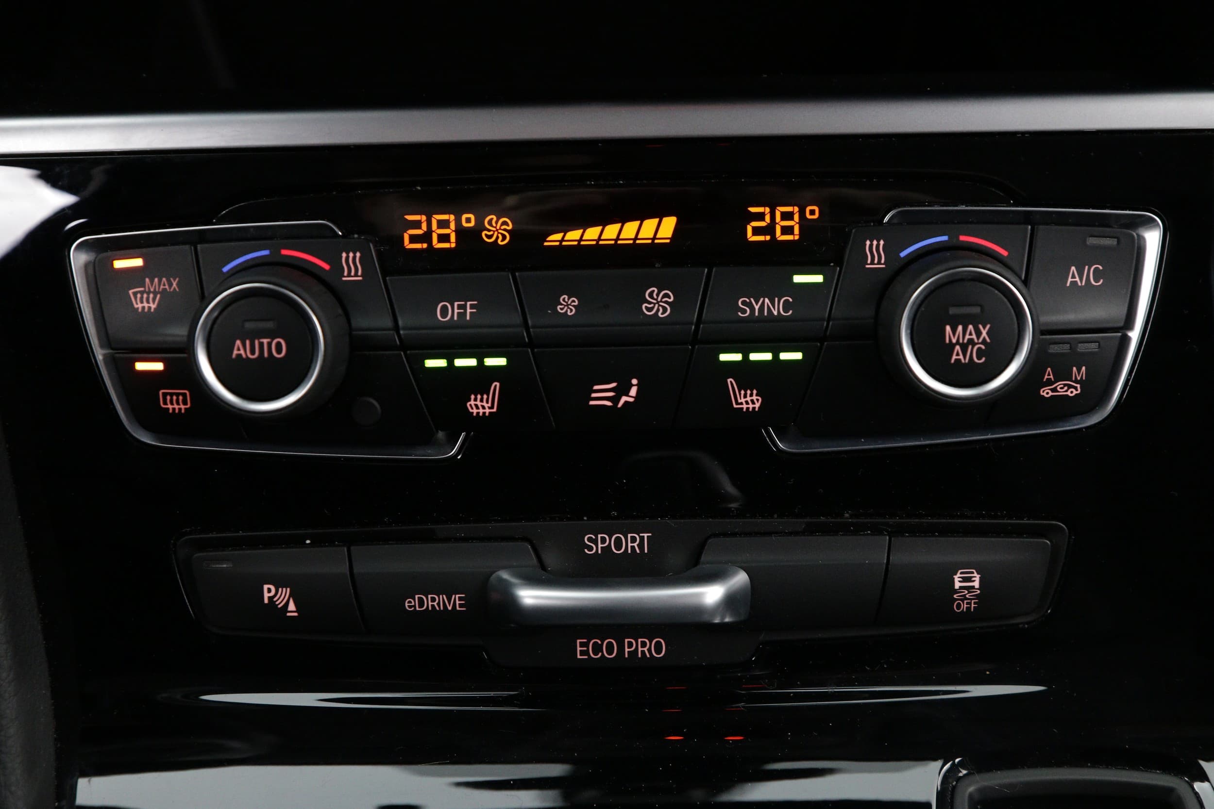 BMW 225xe