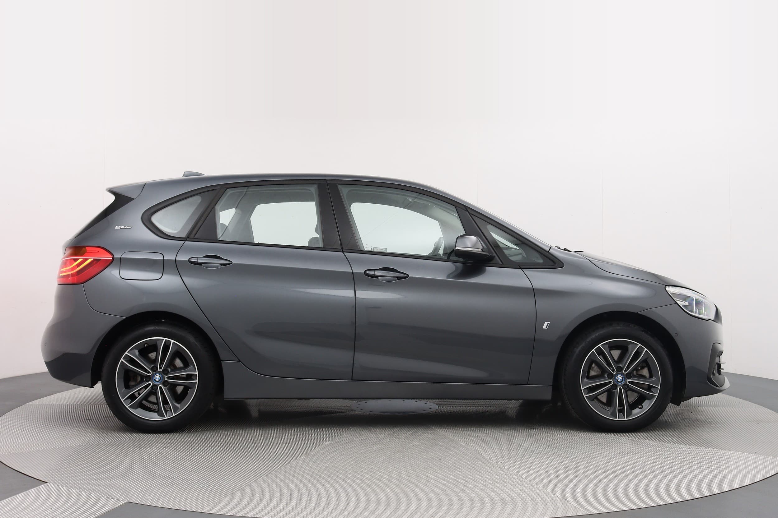 BMW 225xe