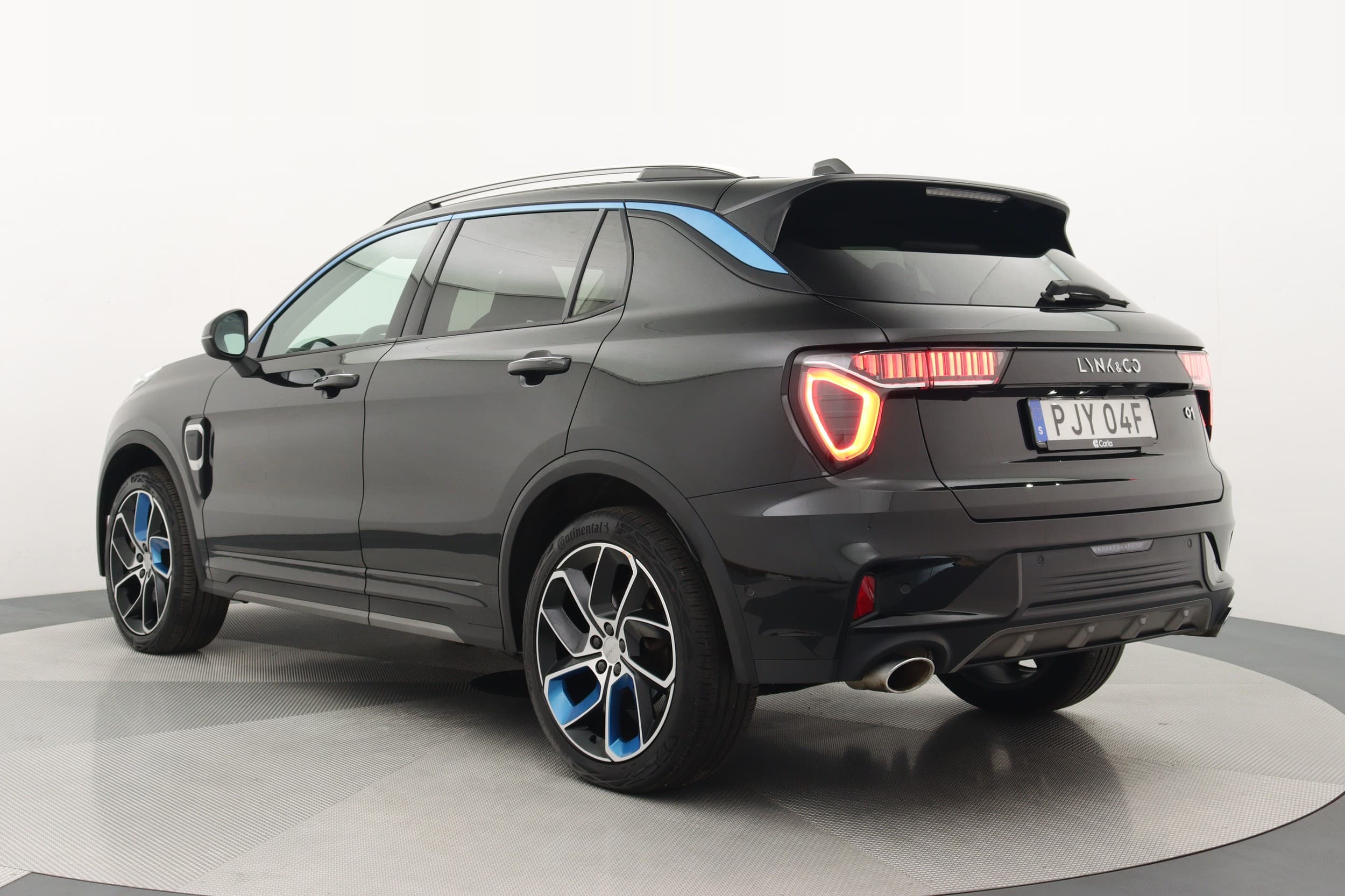 Lynk & Co 01
