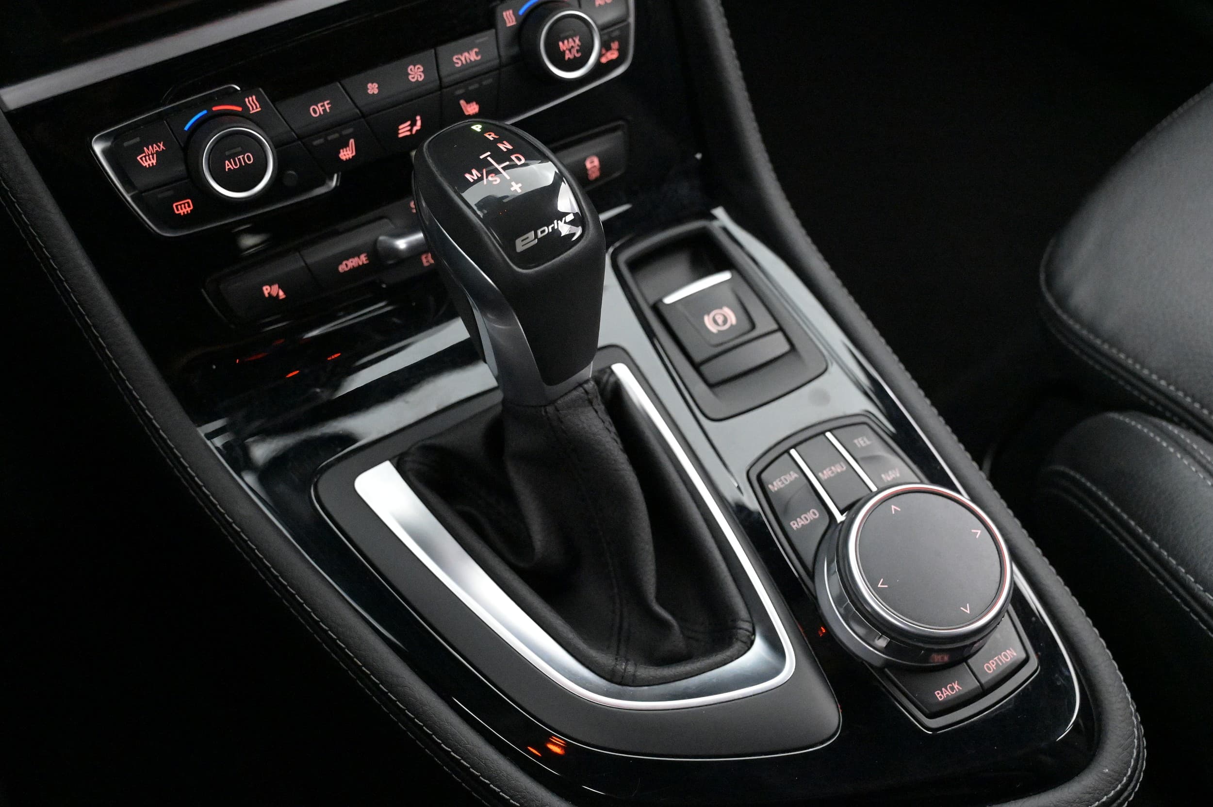 BMW 225xe