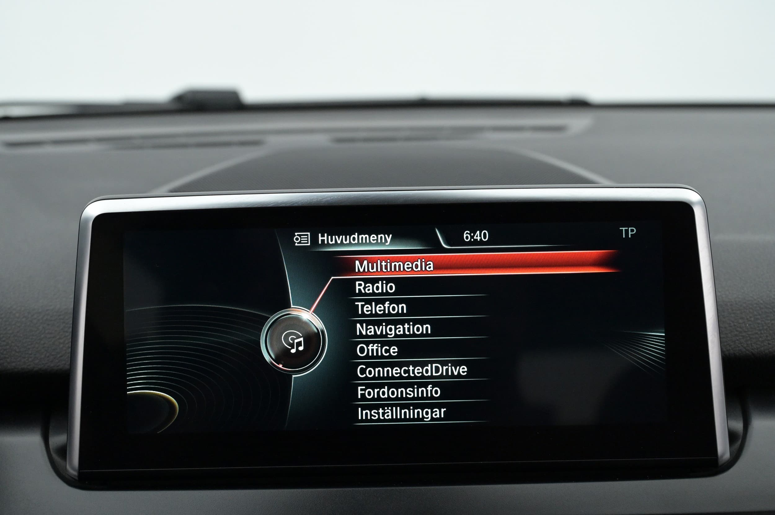 BMW 225xe
