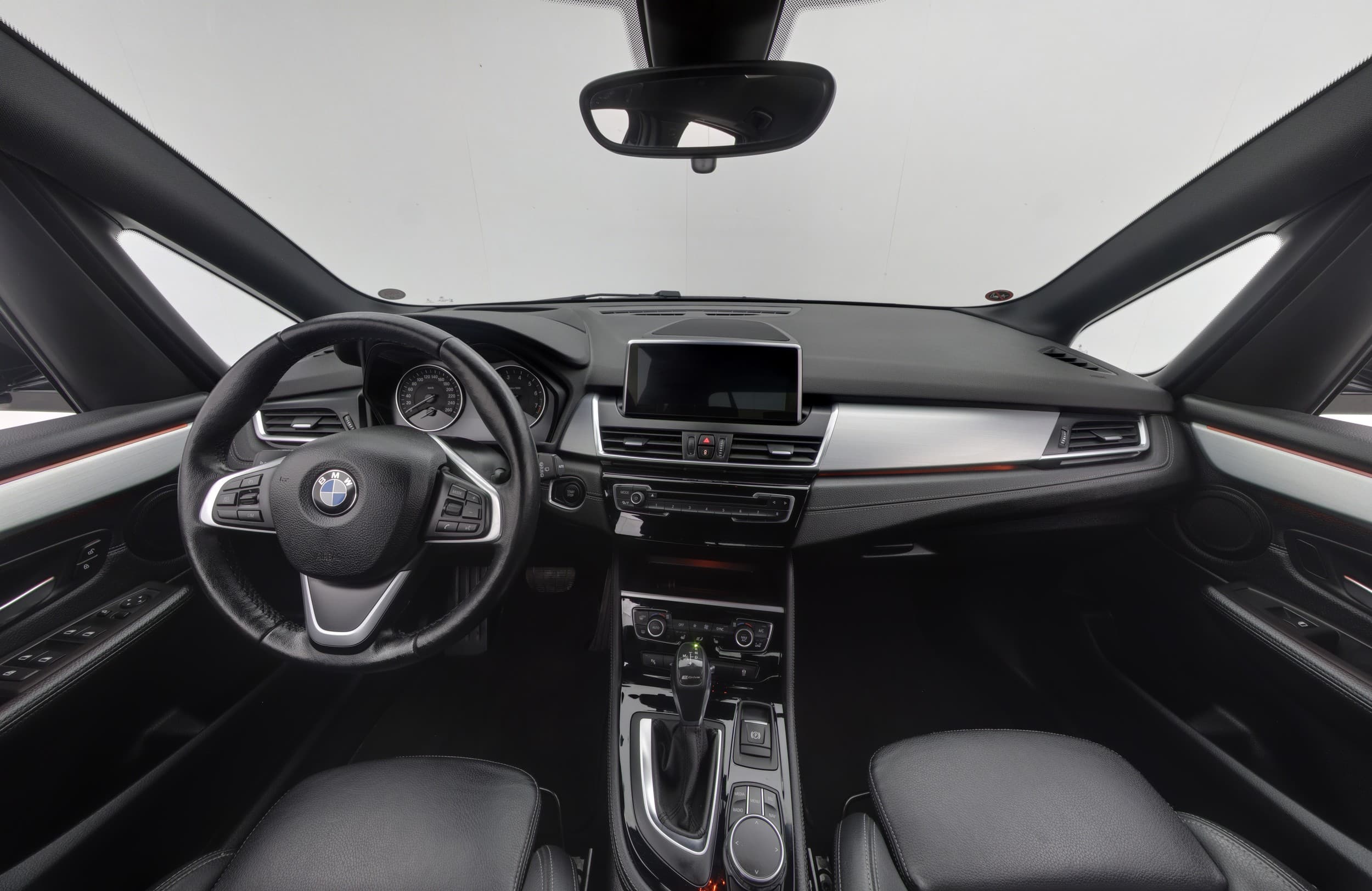 BMW 225xe