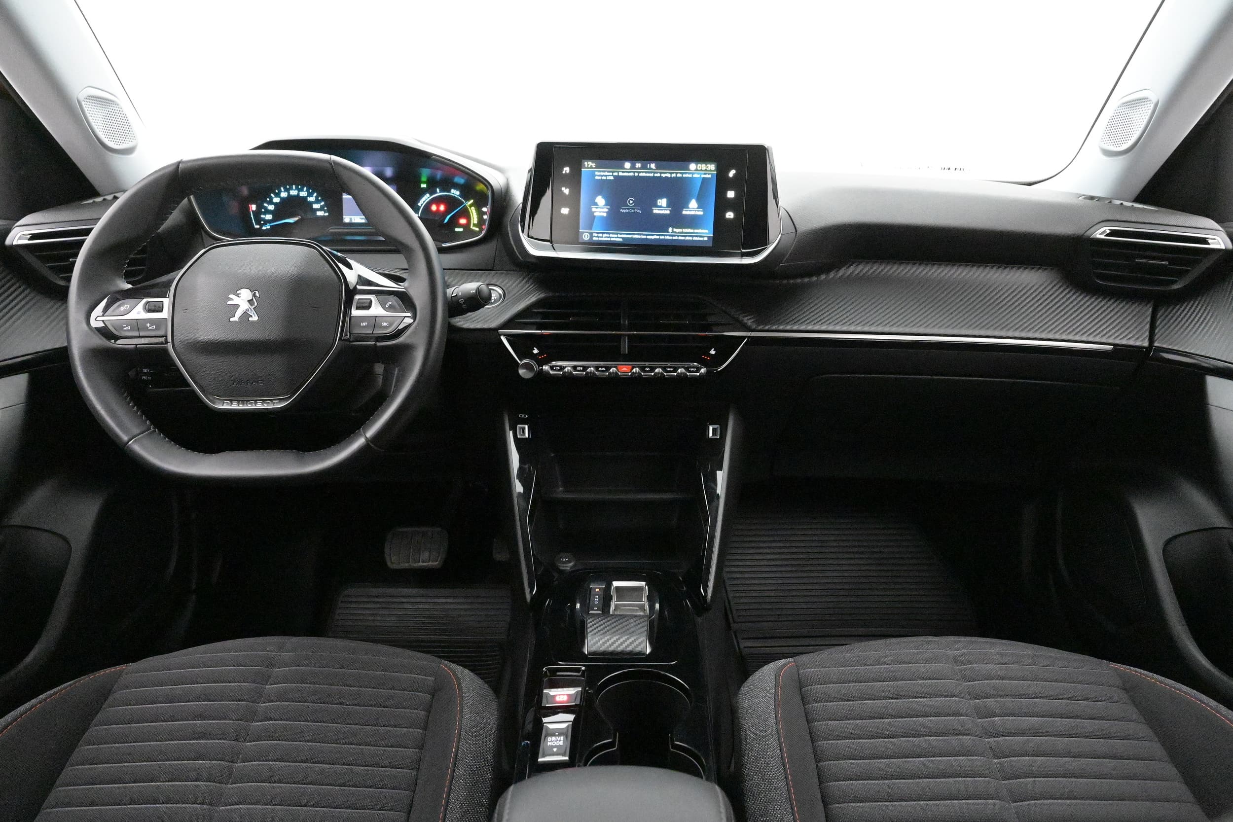 Peugeot e-2008
