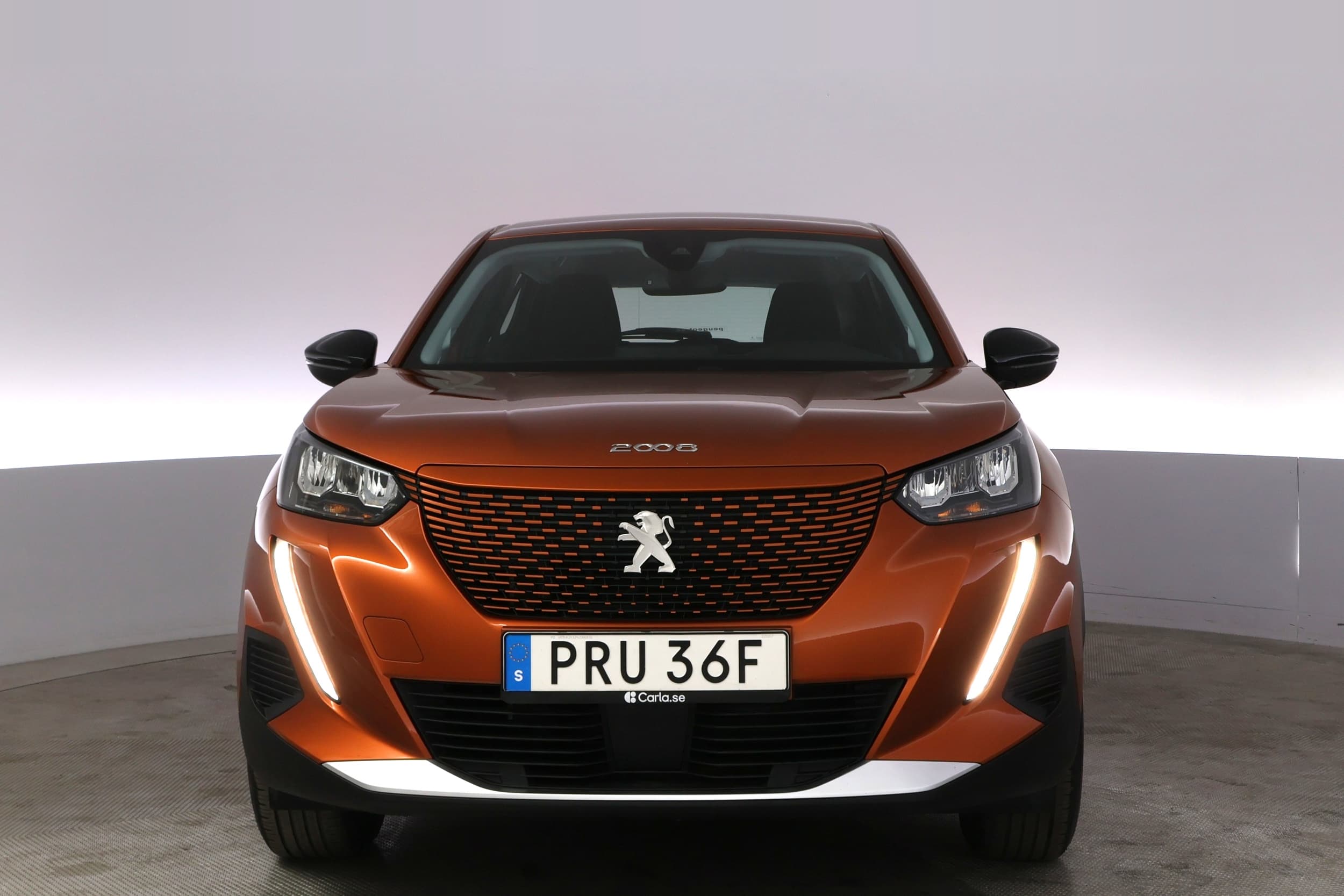 Peugeot e-2008