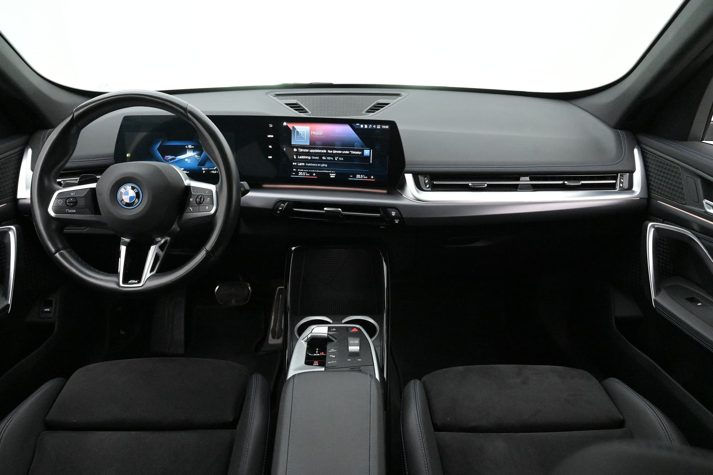 BMW iX1