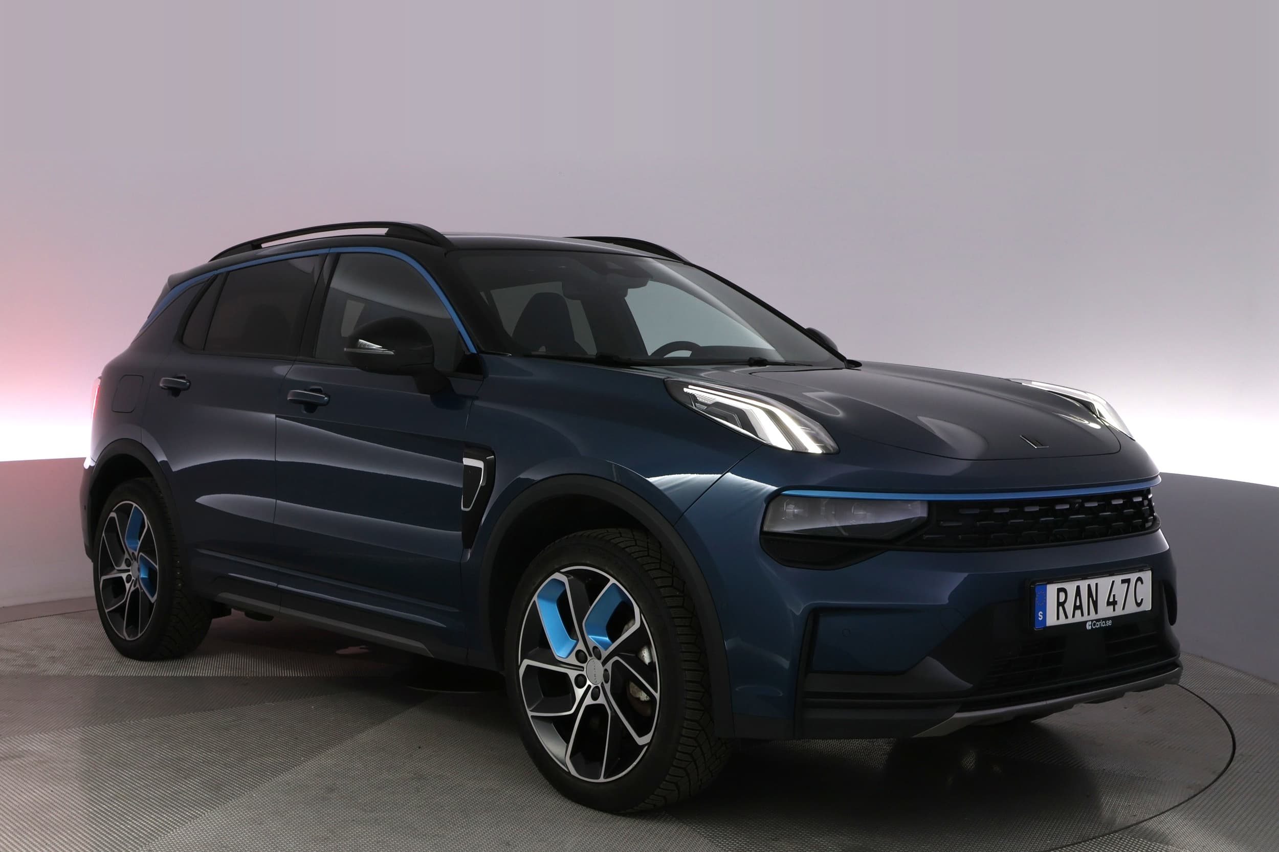 Lynk & Co 01