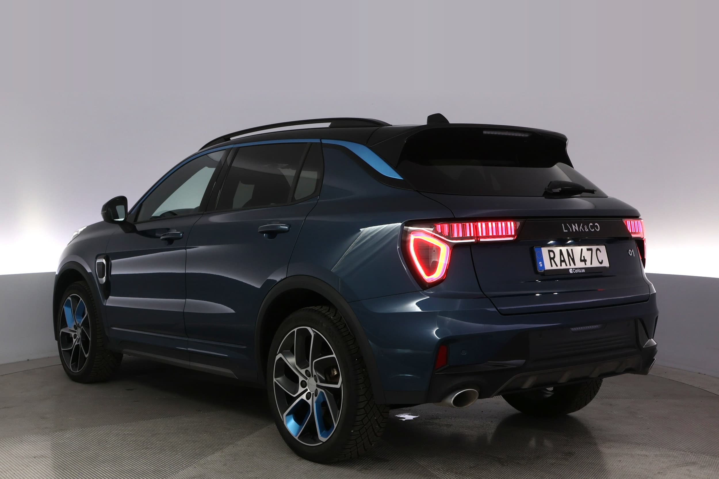 Lynk & Co 01