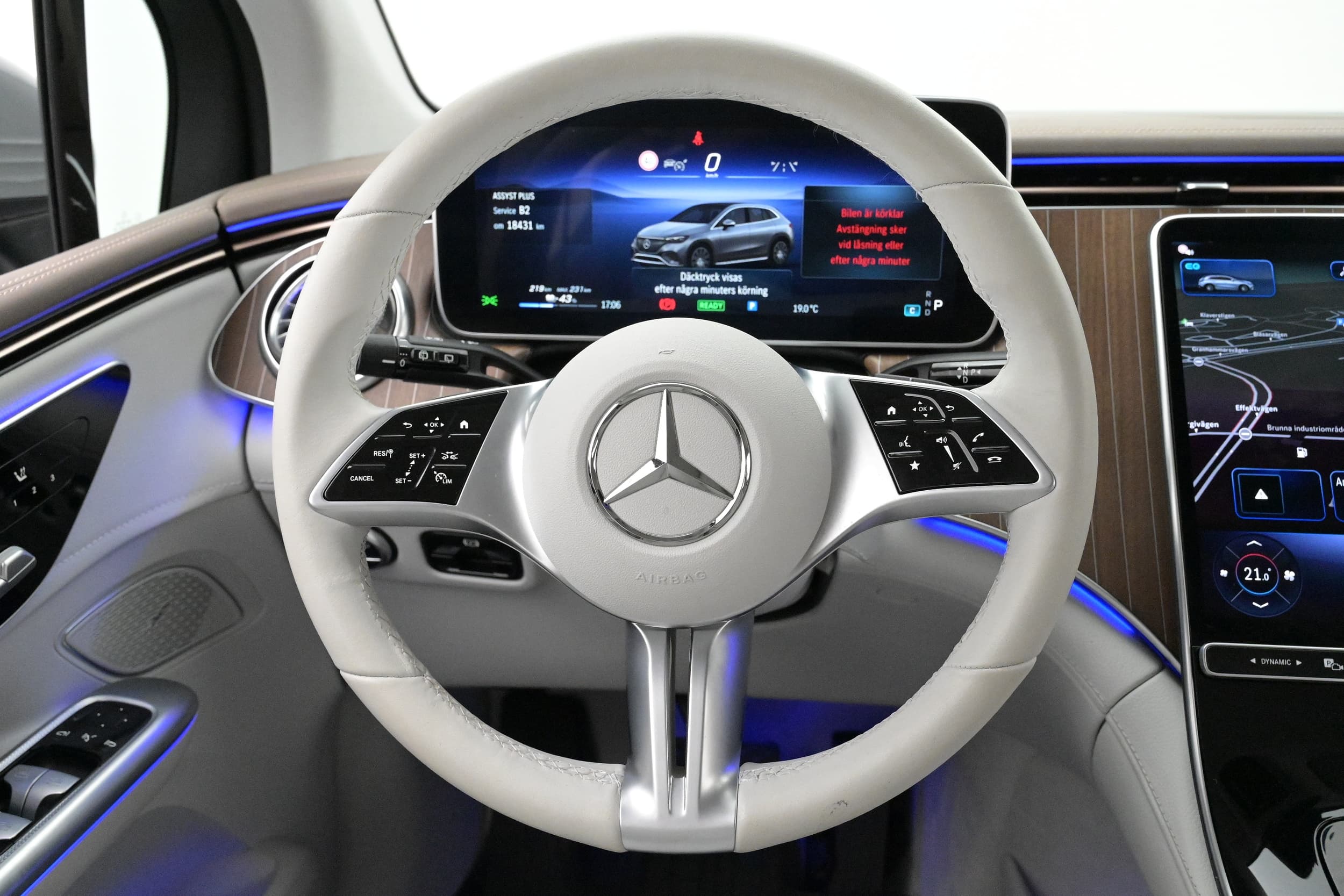 Mercedes-Benz EQE
