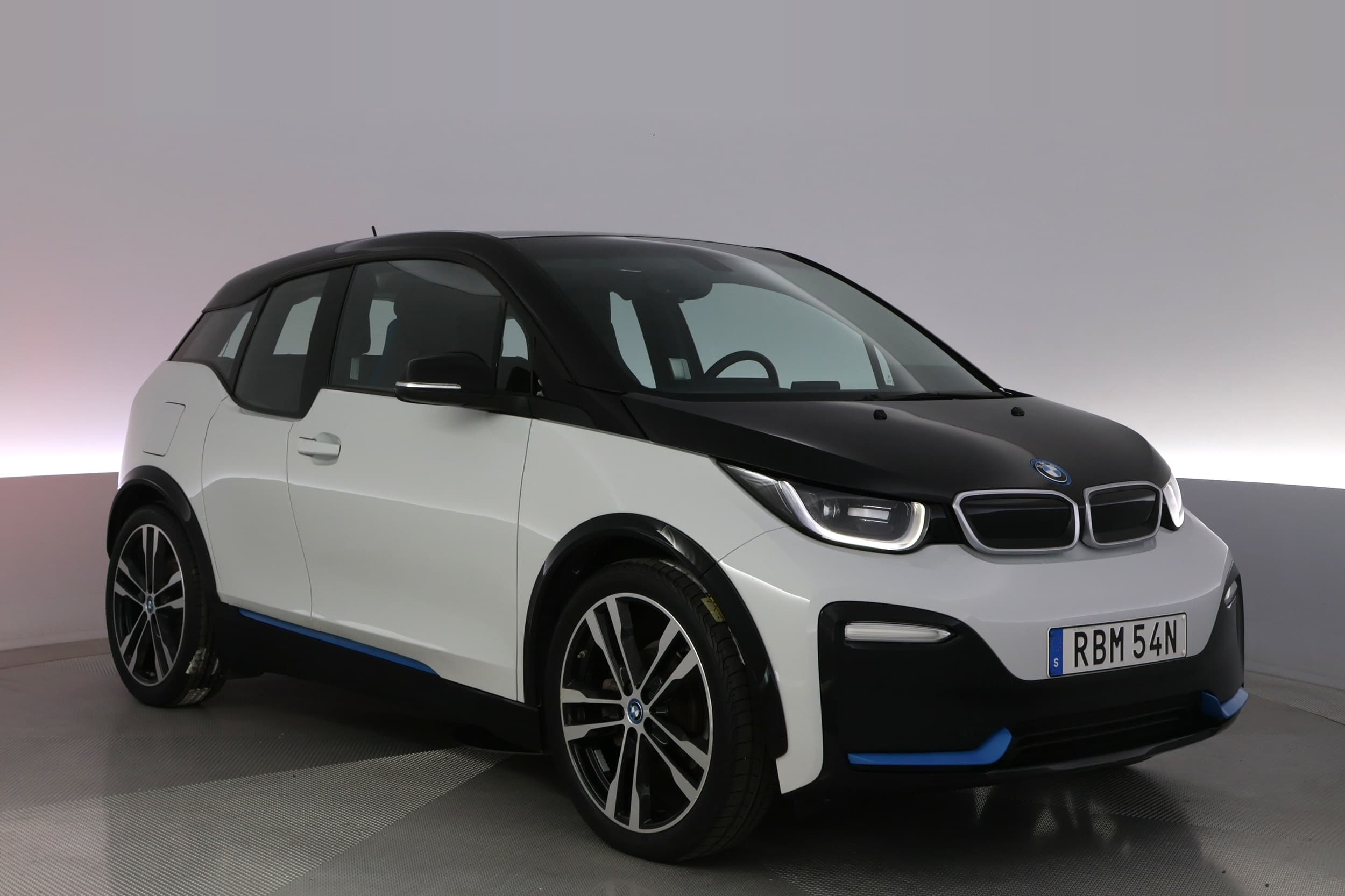 BMW i3s