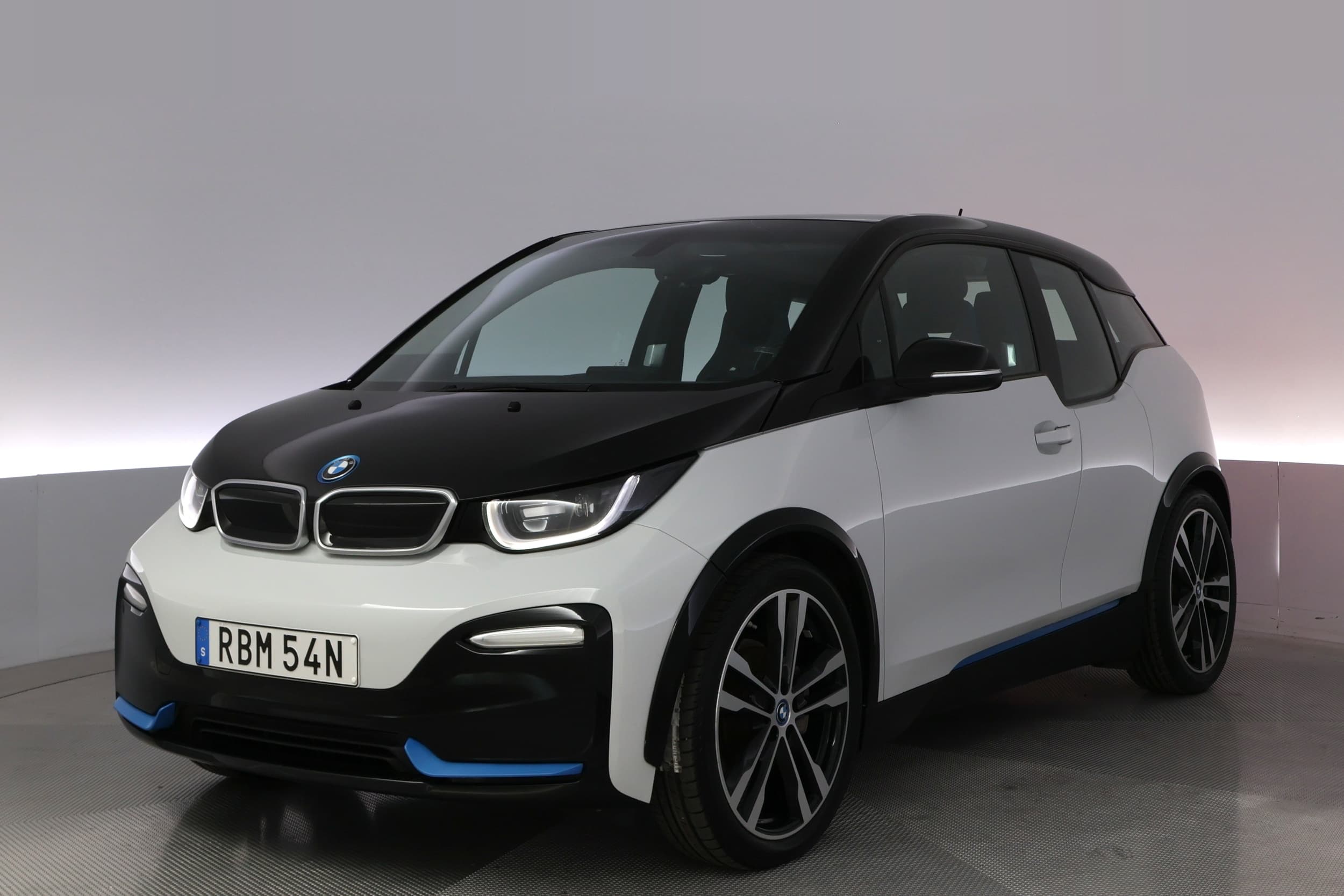 BMW i3s