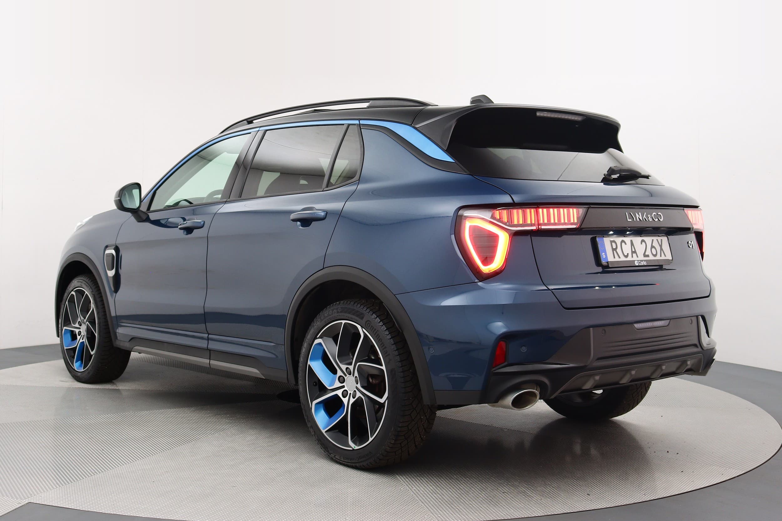 Lynk & Co 01