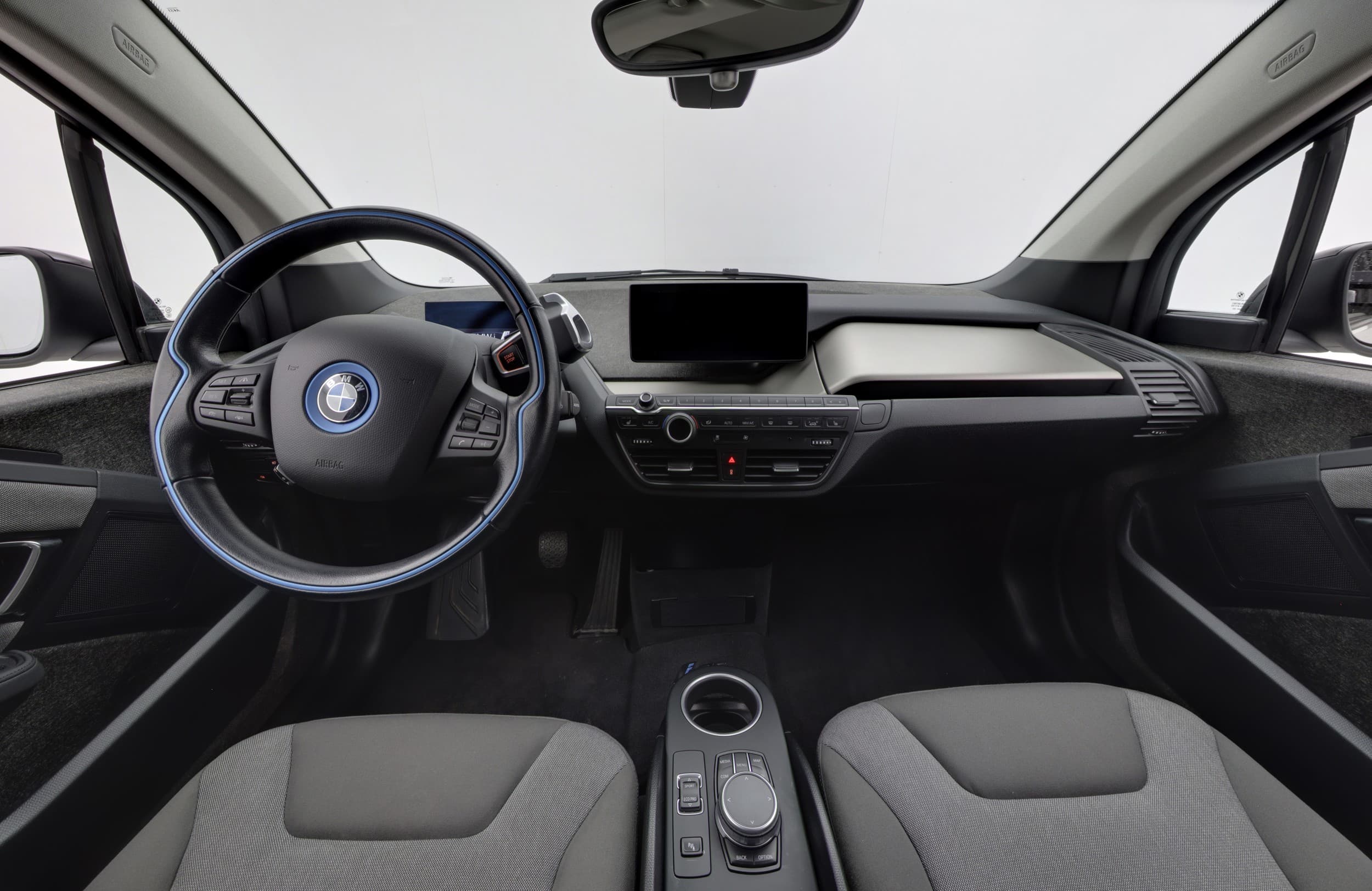 BMW i3s