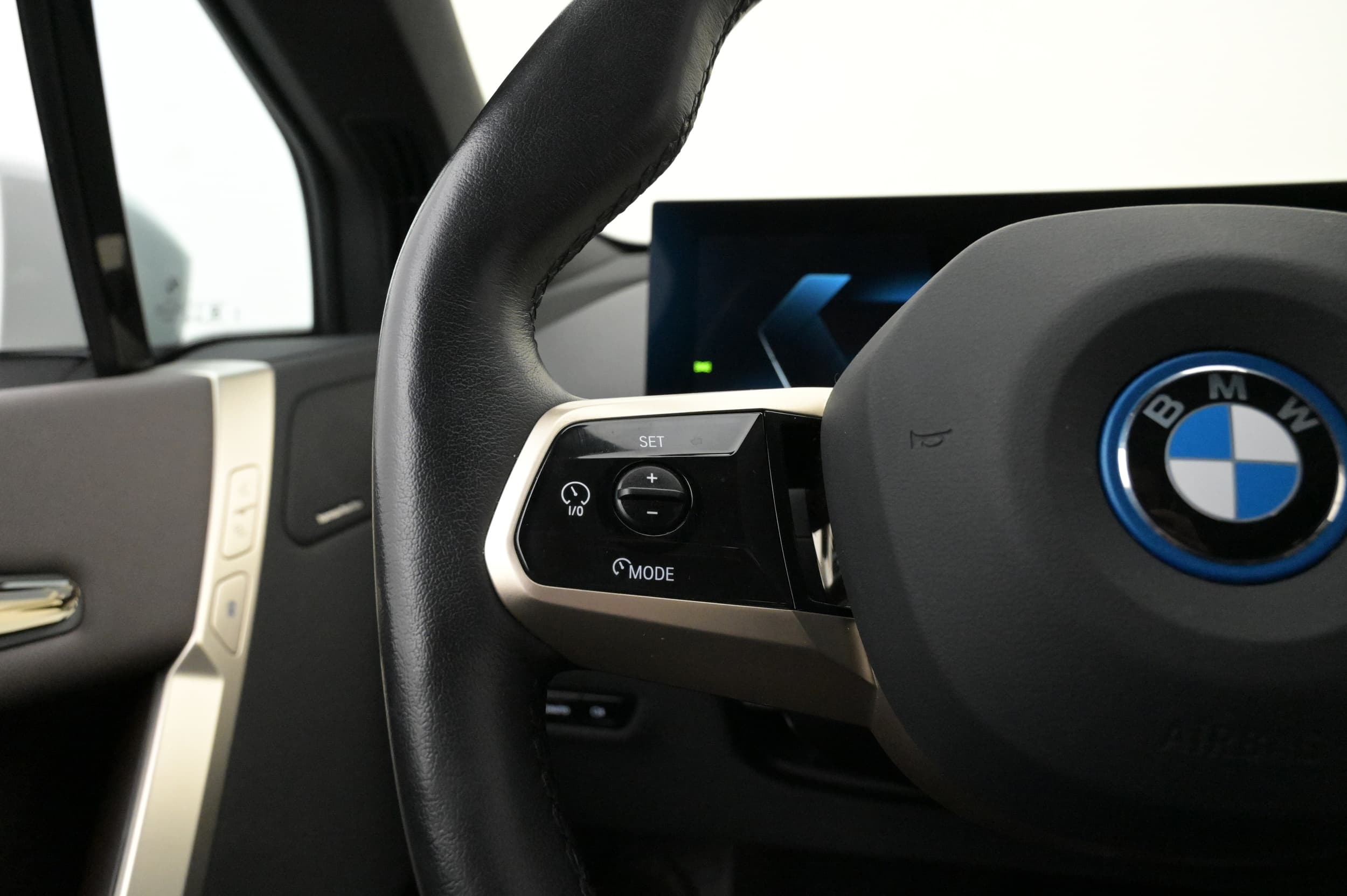 Multifunktionsratt med farthållare