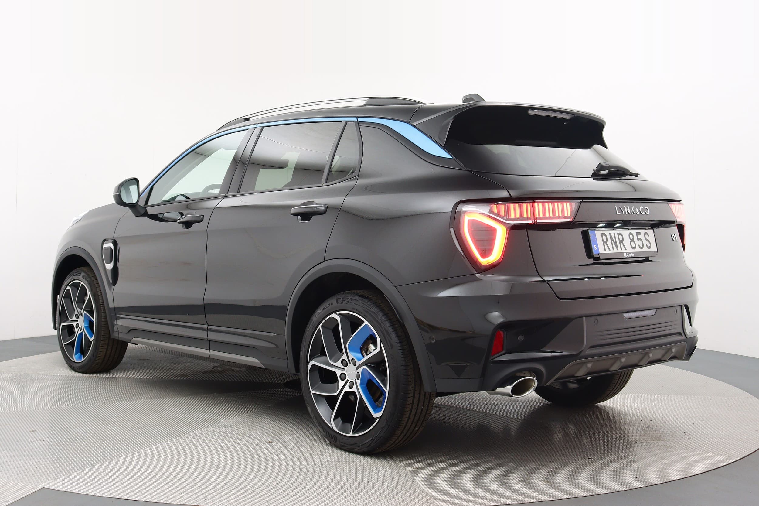 Lynk & Co 01